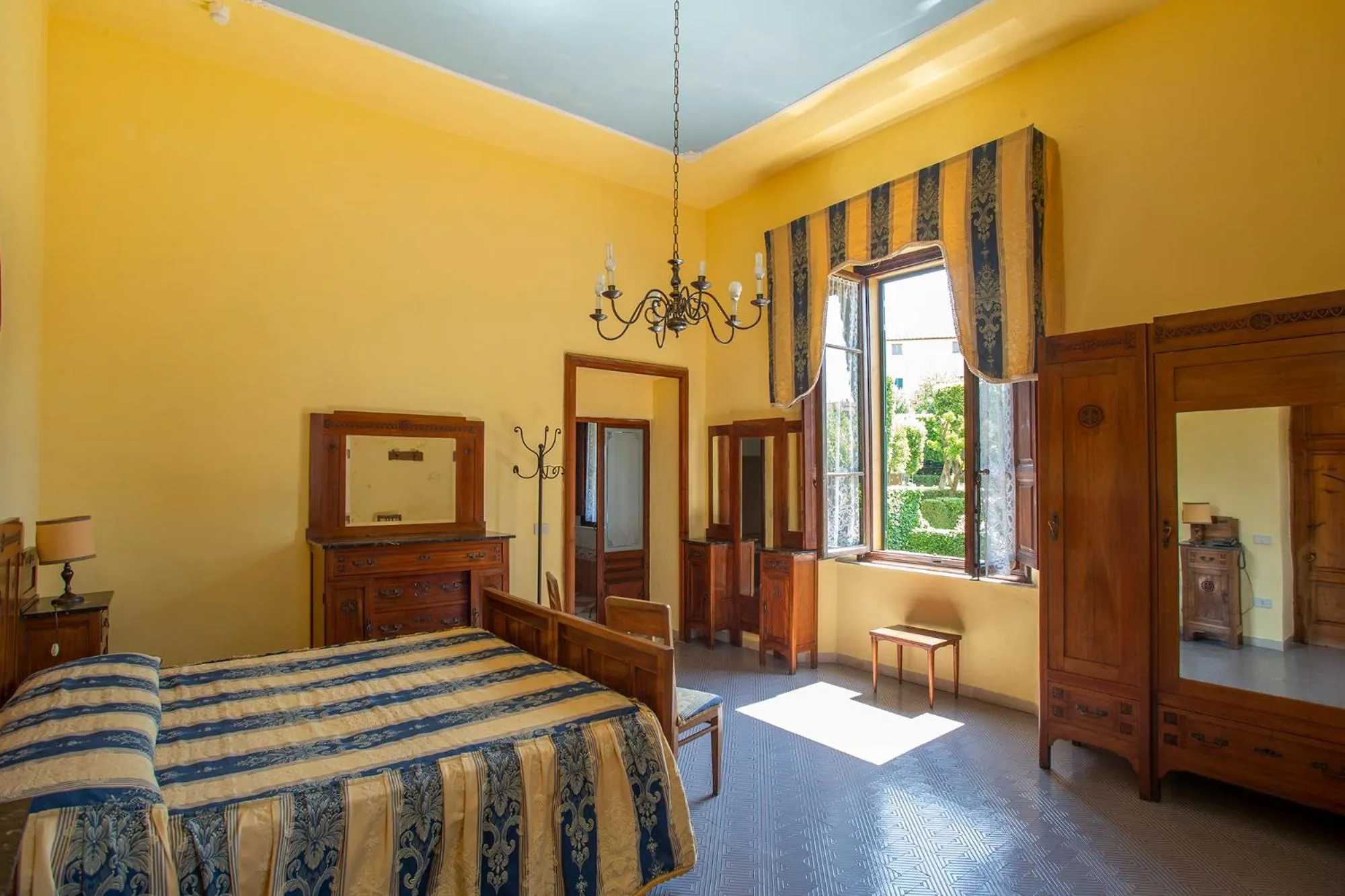 Bedroom, Bed in Residence Villa Elena