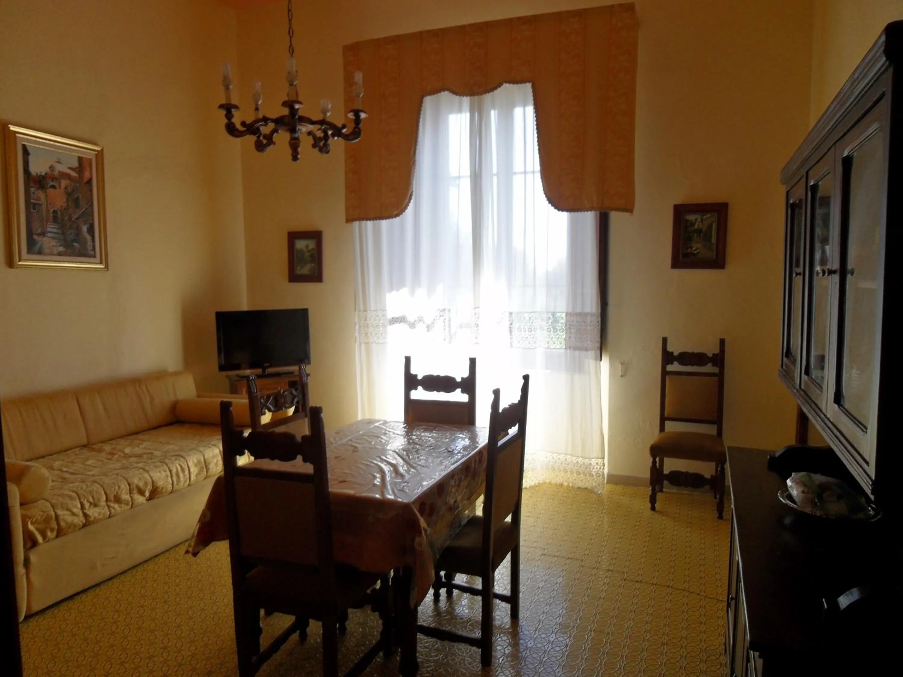 Kitchen or kitchenette in Residence Villa Elena