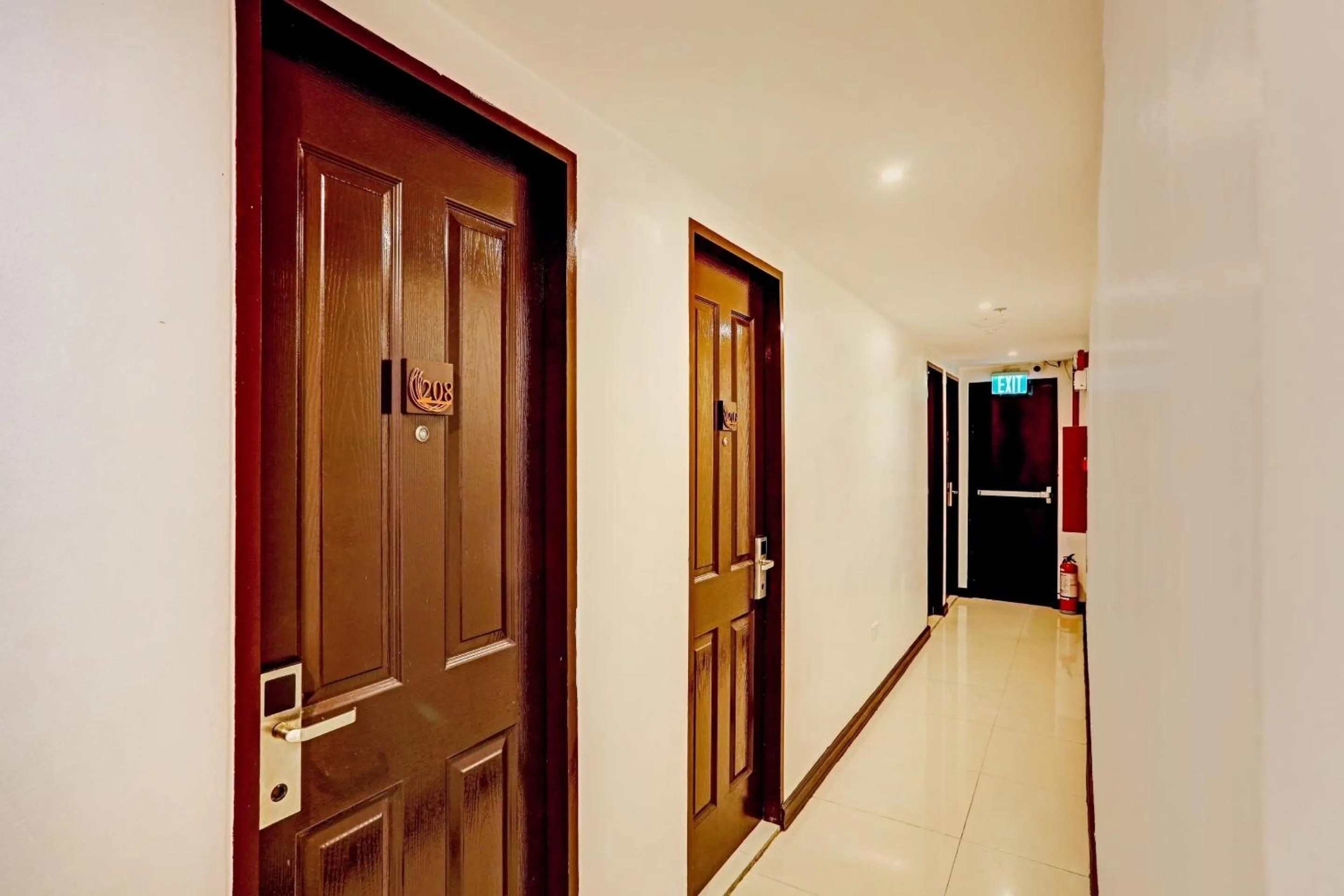 Lobby or reception in Super OYO Capital O 232 Nest Nano Suites Fort