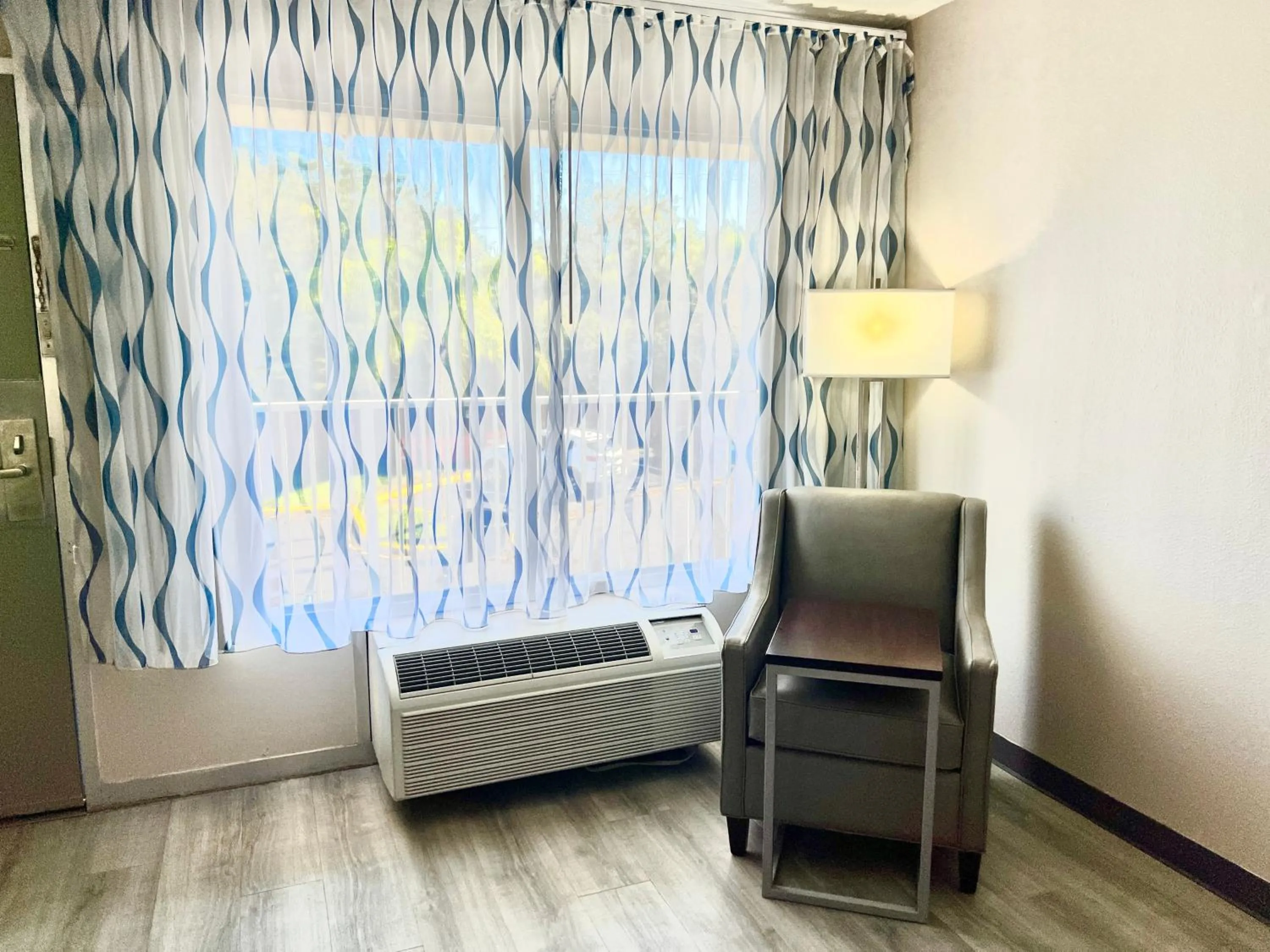 Seating area in Days Inn by Wyndham Melbourne