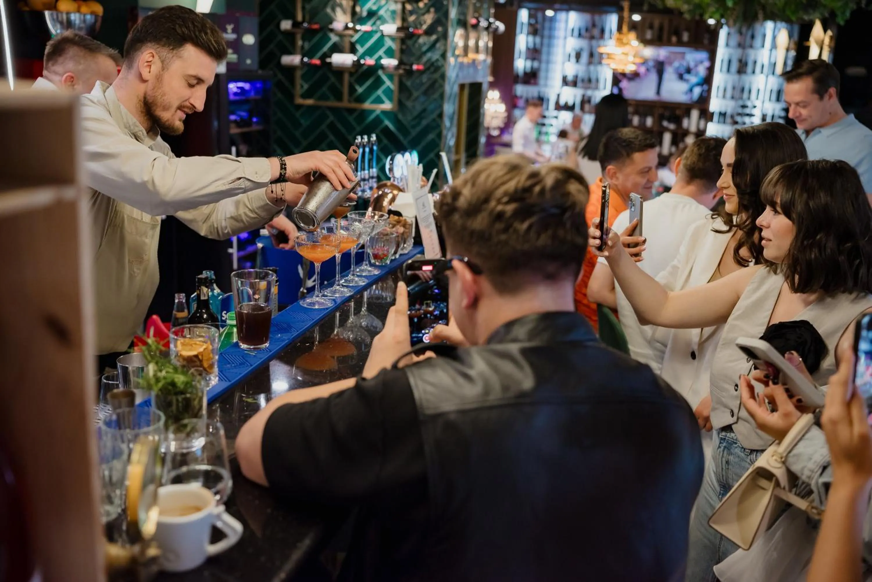 Restaurant/places to eat in Mercure Timisoara