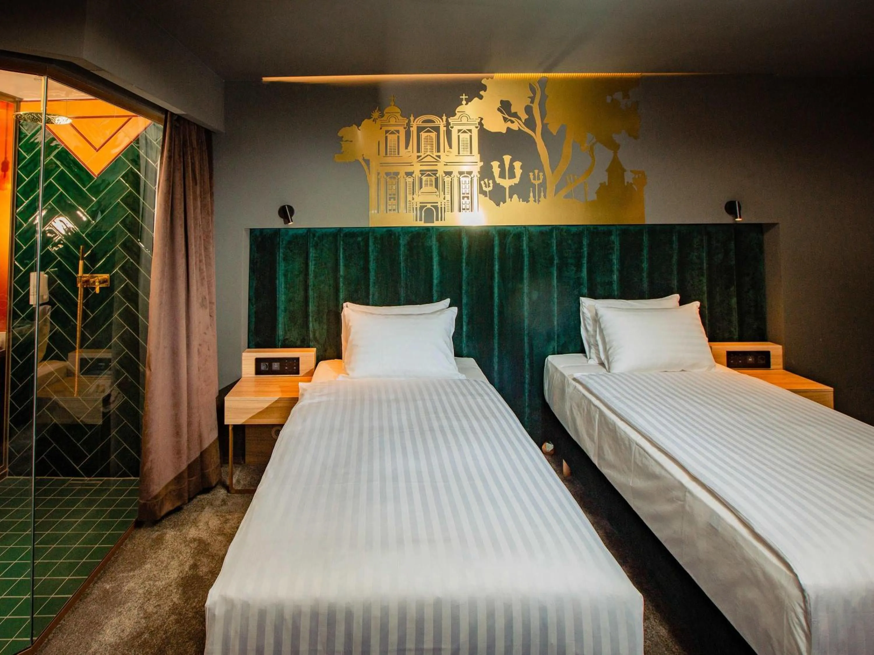 Bedroom, Bed in Mercure Timisoara