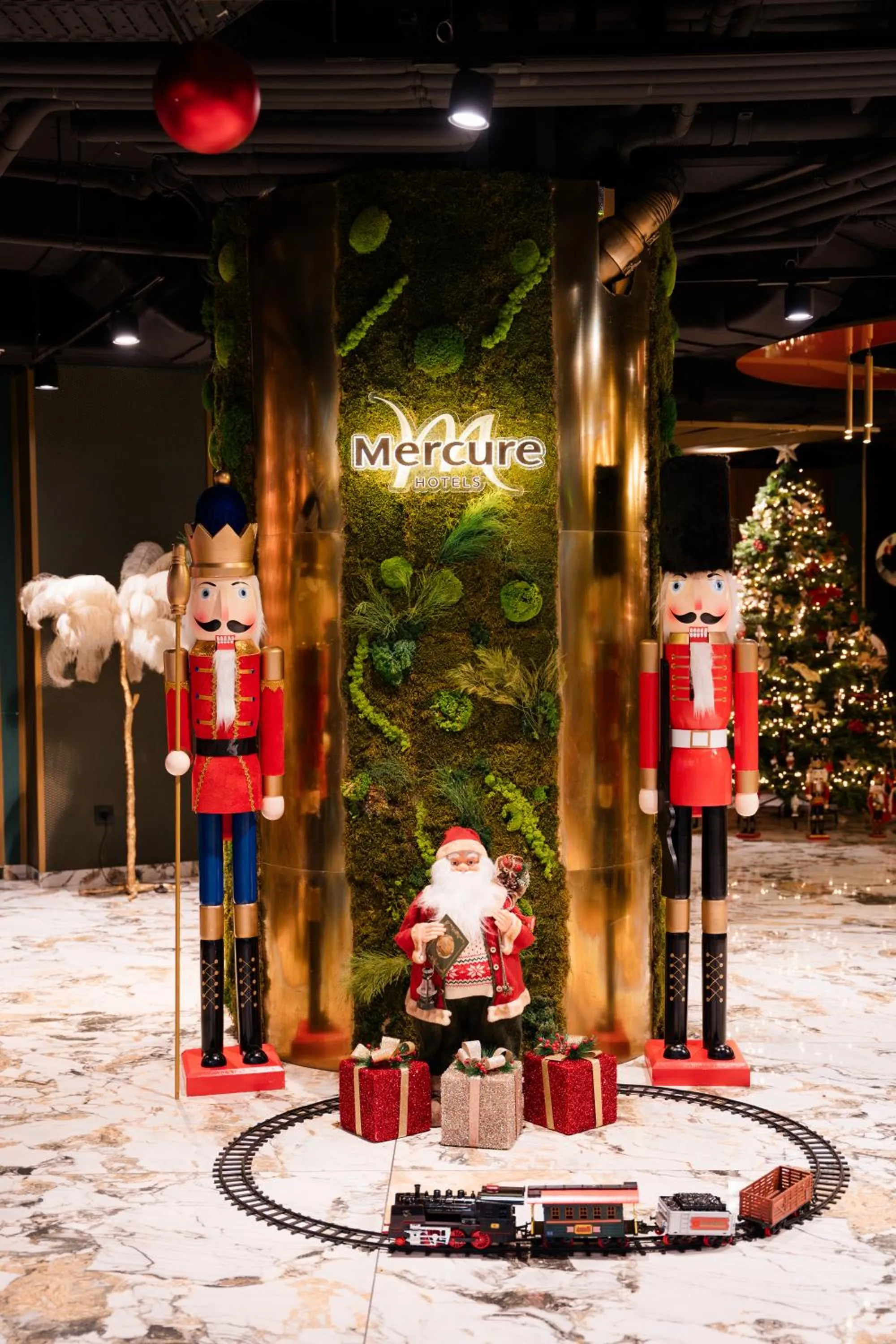 Lobby or reception in Mercure Timisoara