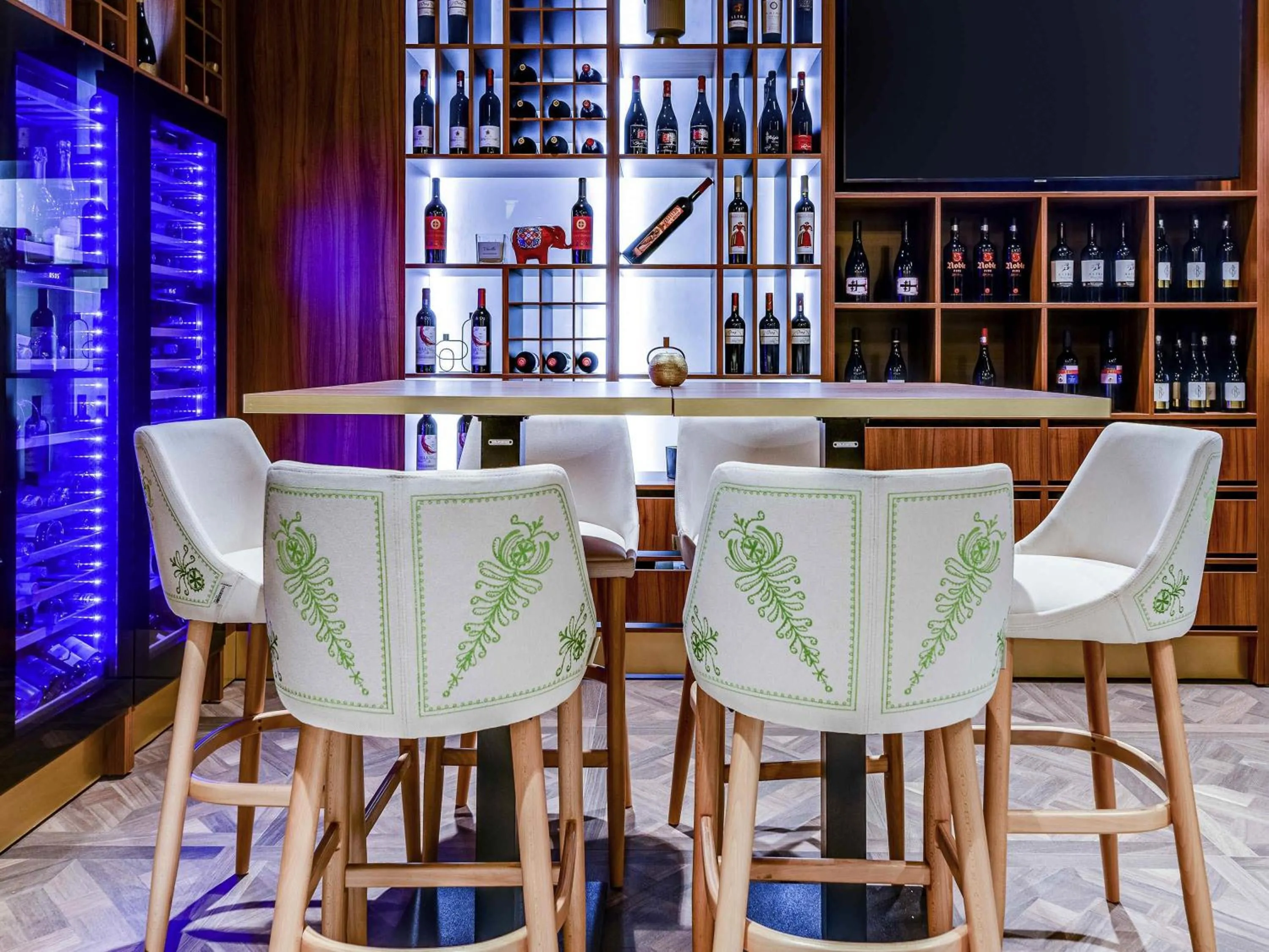 Restaurant/places to eat in Mercure Timisoara