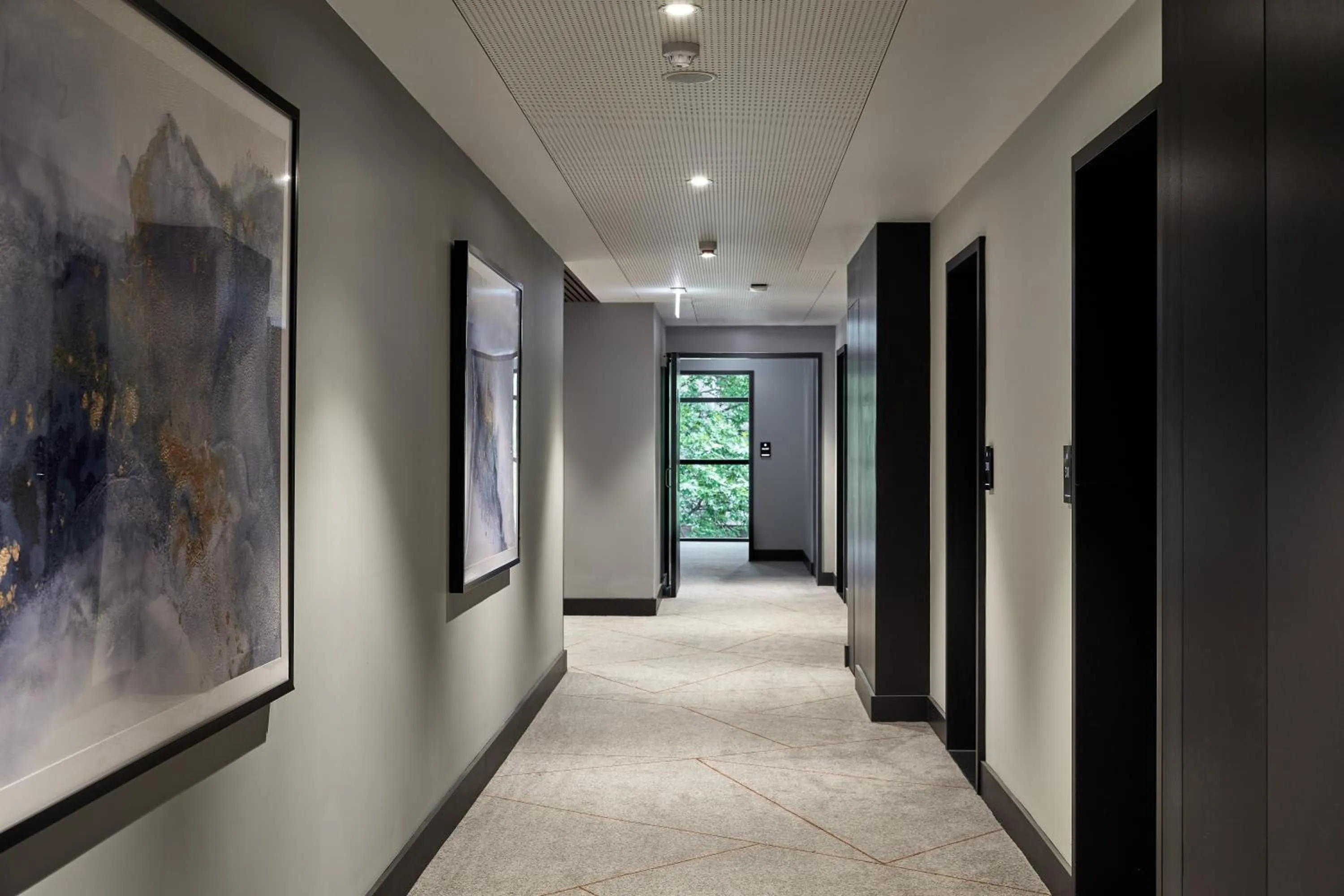Lobby or reception in Crowne Plaza Sydney Darling Harbour by IHG