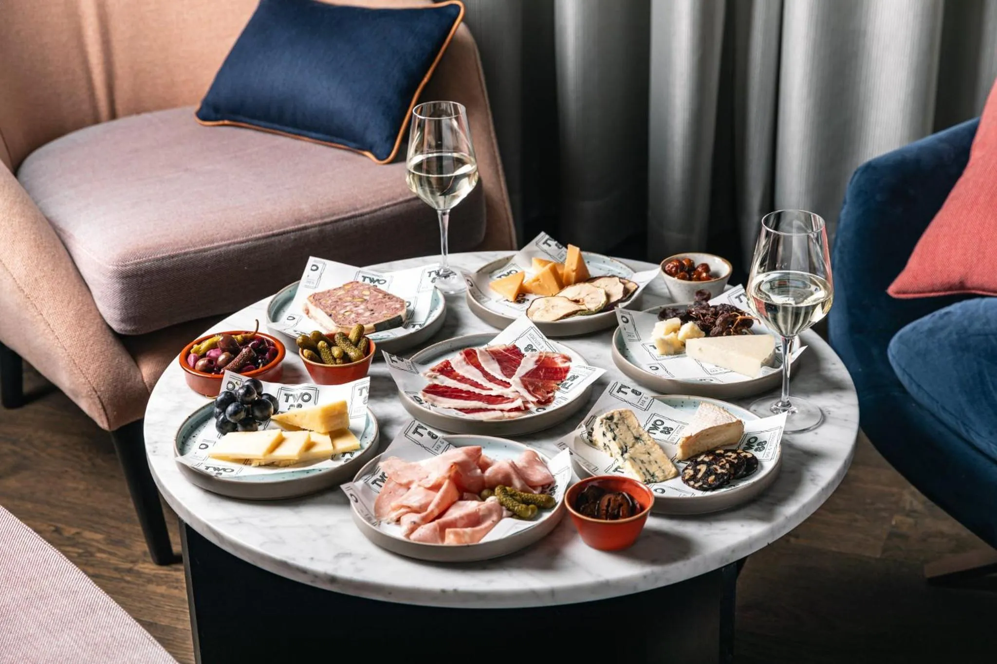 Restaurant/places to eat in Crowne Plaza Sydney Darling Harbour by IHG