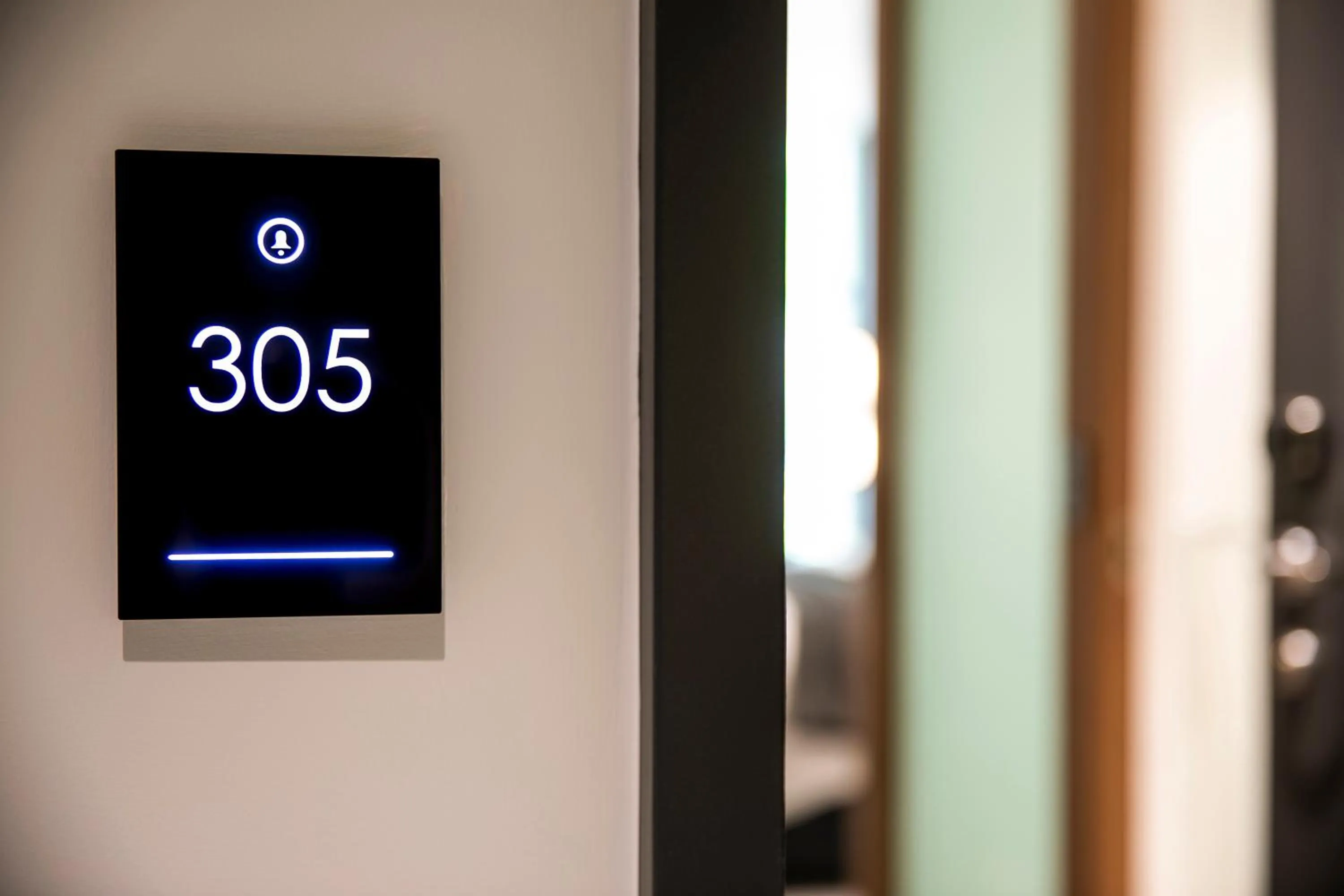 Bedroom in Crowne Plaza Sydney Darling Harbour by IHG