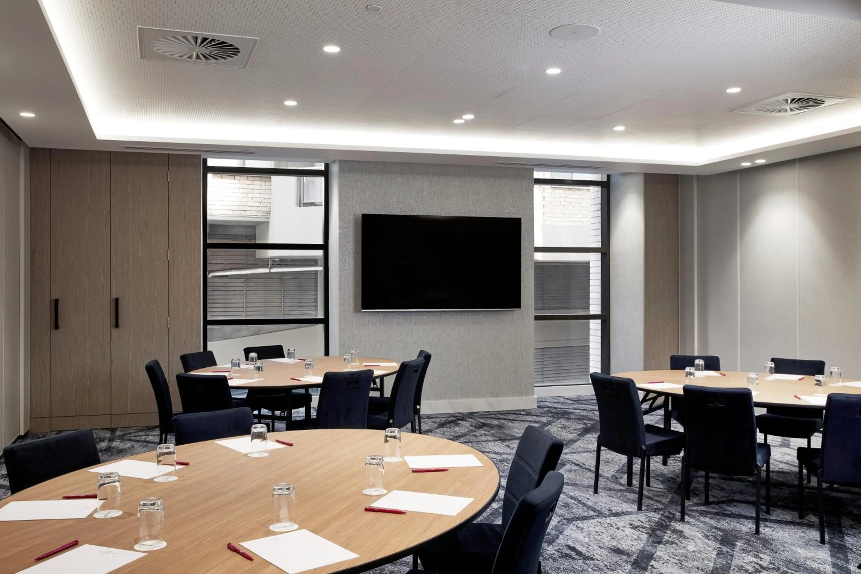 Meeting/conference room in Crowne Plaza Sydney Darling Harbour by IHG