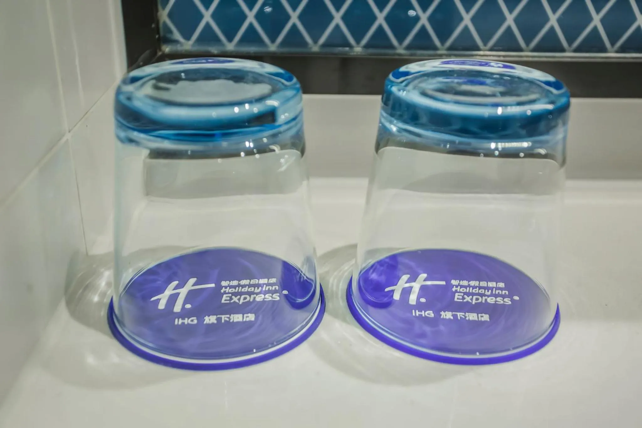 Photo of the whole room in Holiday Inn Express Hangzhou Xixi Tourism Zone by IHG