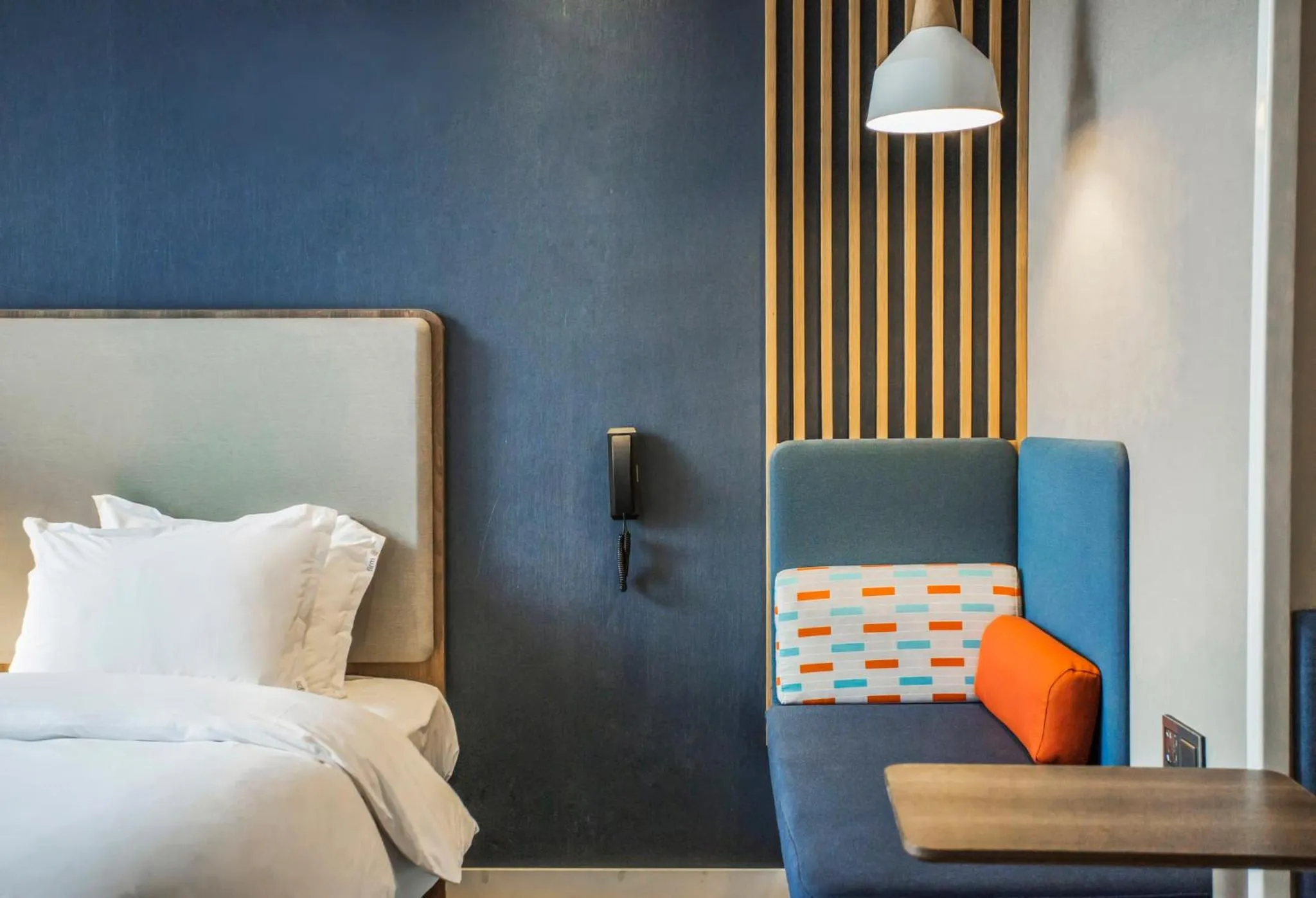 Photo of the whole room, Bed in Holiday Inn Express Hangzhou Xixi Tourism Zone by IHG