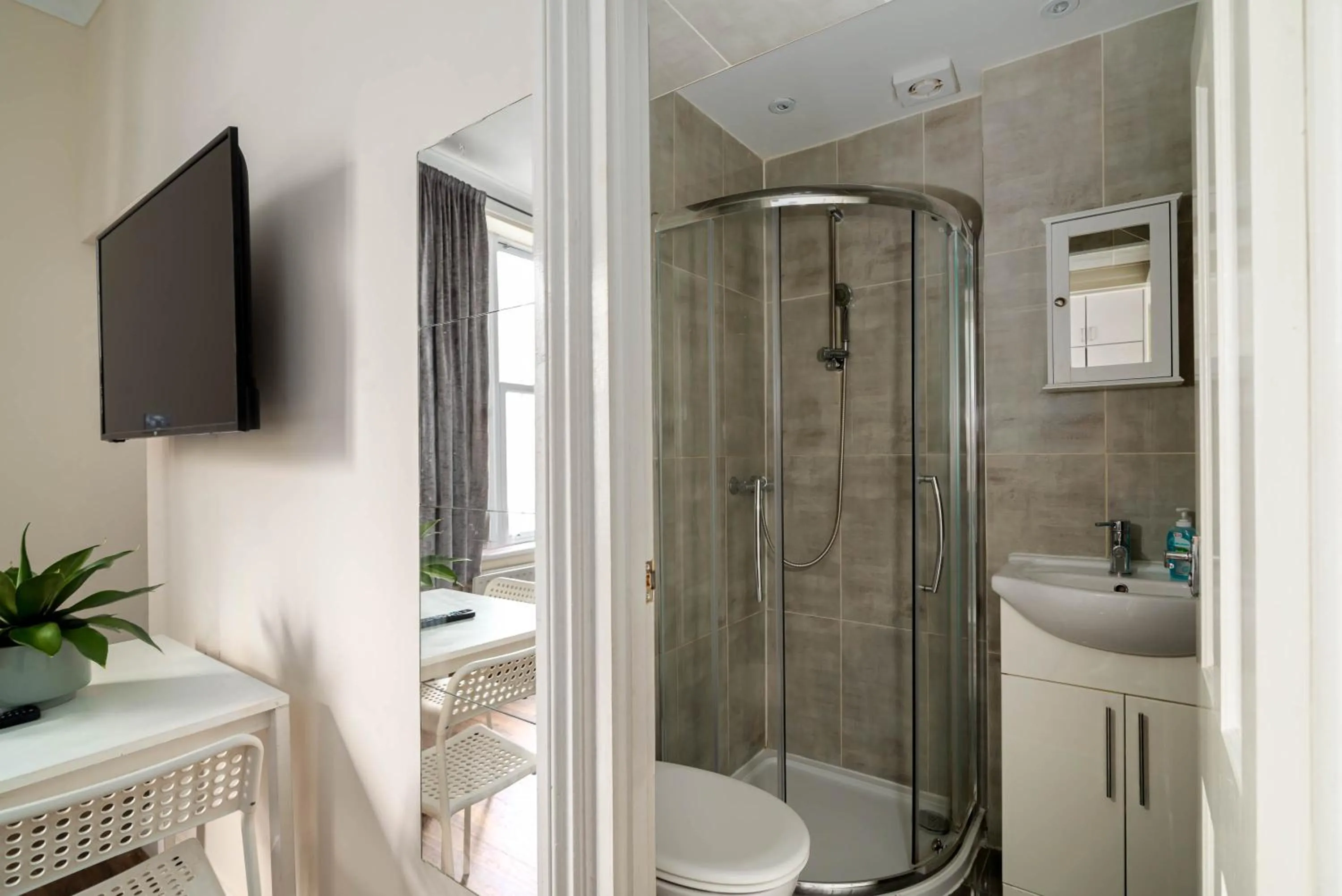 Bathroom in Camden Apartments