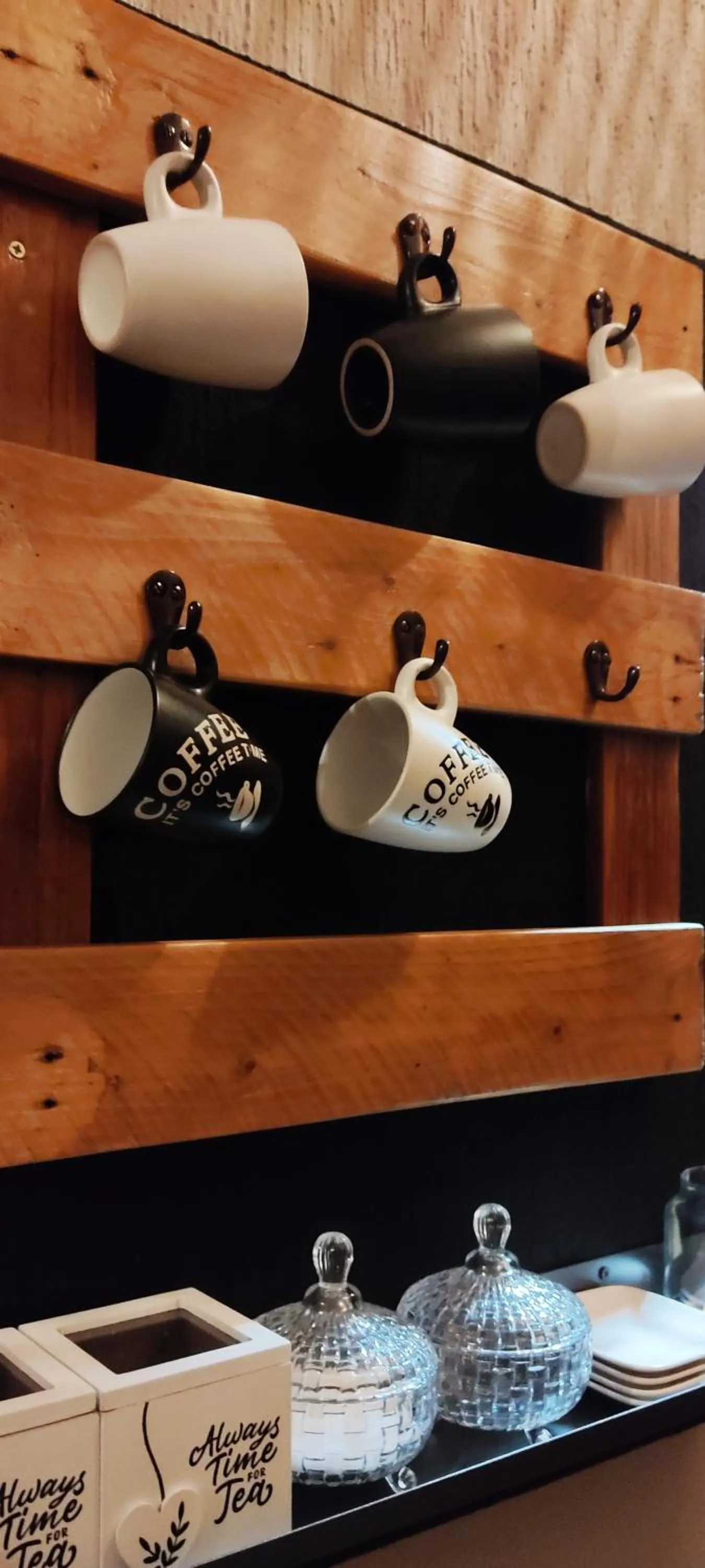 Coffee/tea facilities in B&B LES CRESSES