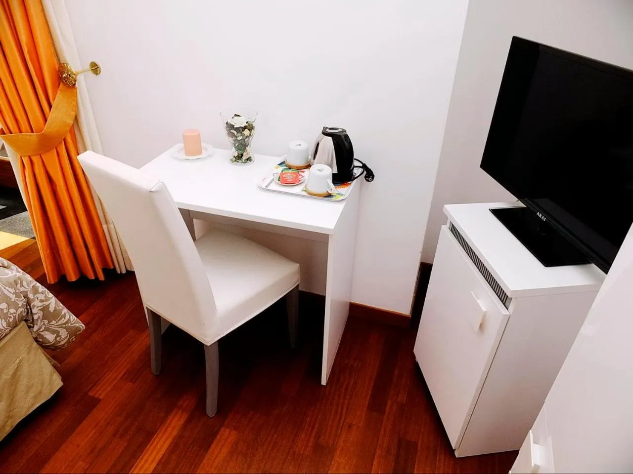 Coffee/tea facilities in B&B Villa Elisa