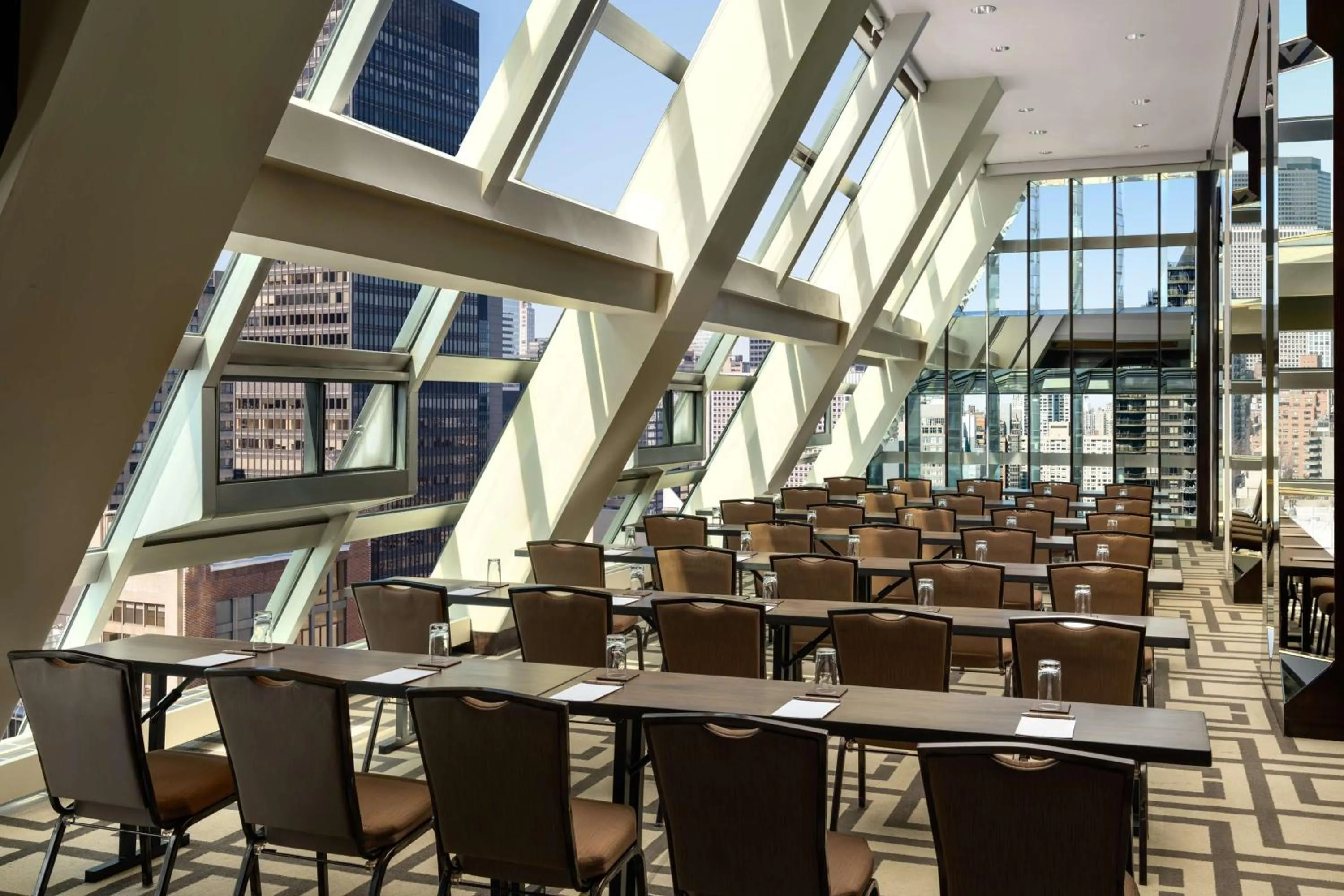 Meeting/conference room in Millennium Hilton New York One UN Plaza