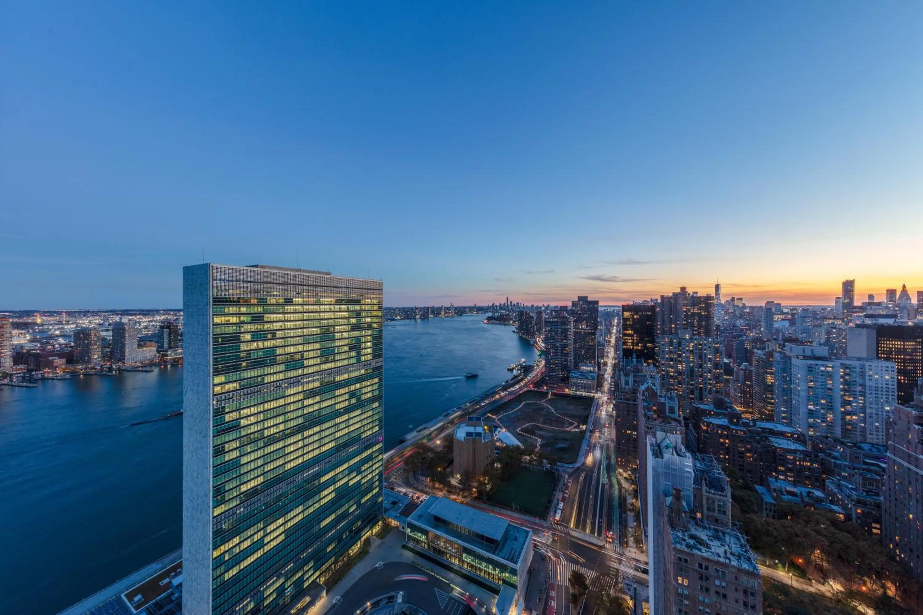 View (from property/room) in Millennium Hilton New York One UN Plaza