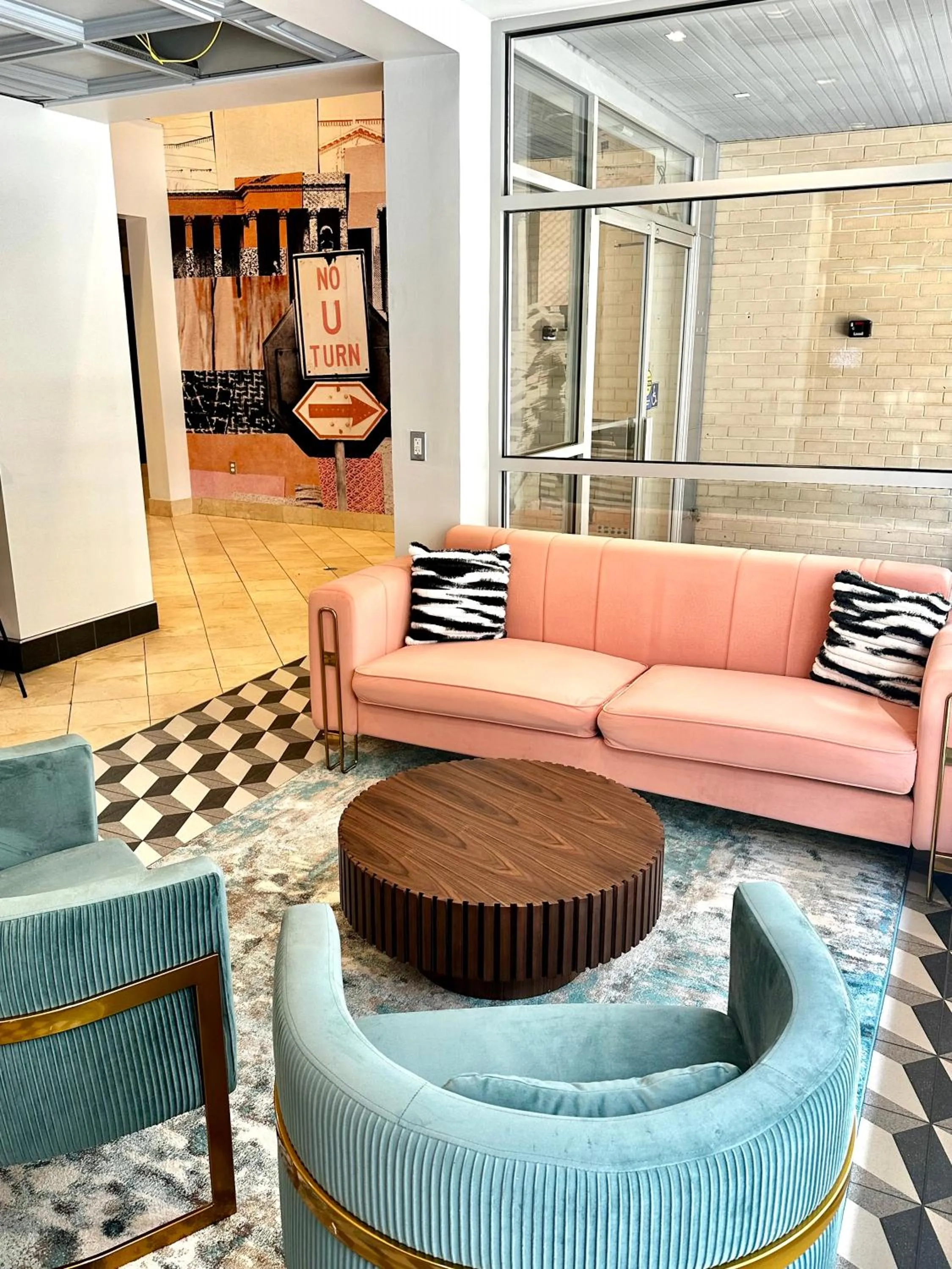 Lobby or reception in The Quincy, an Ascend Collection Hotel