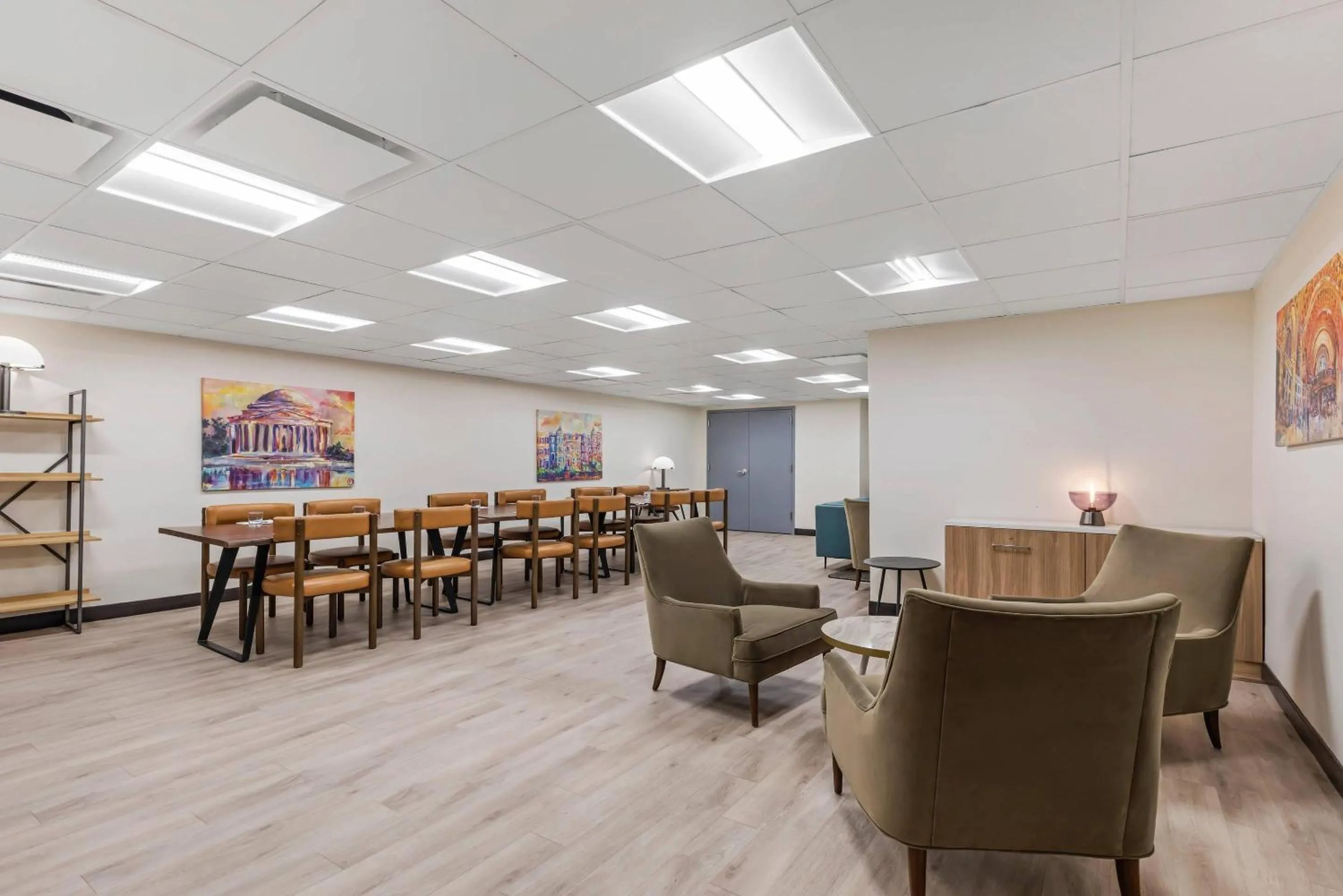 Meeting/conference room in The Quincy, an Ascend Collection Hotel