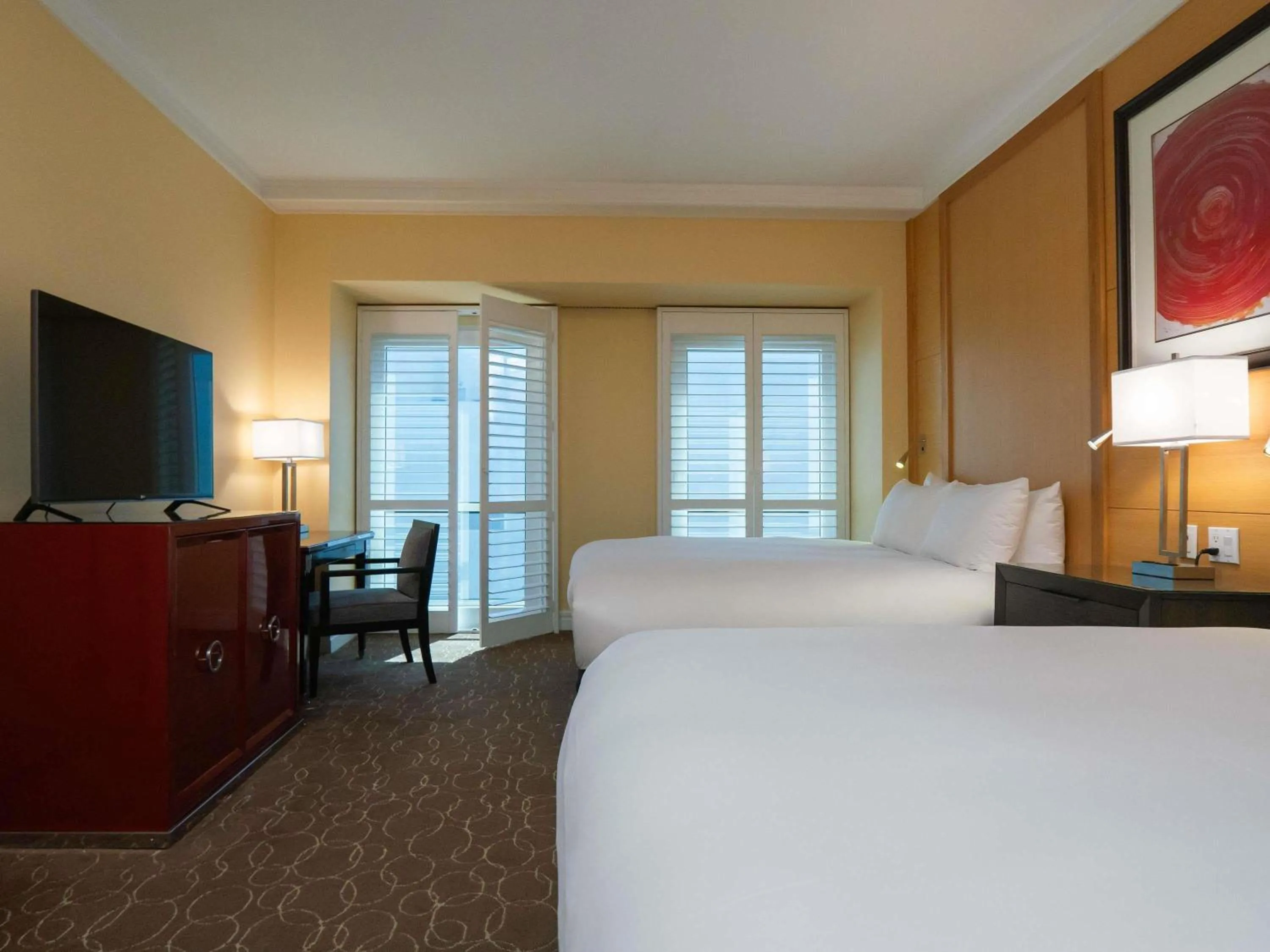 Bedroom, Bed in Hotel Sofitel Los Angeles at Beverly Hills