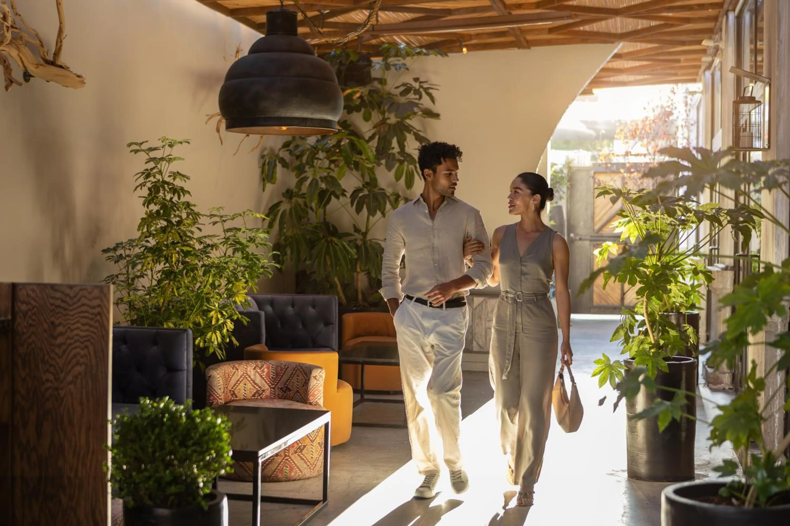 Patio in Hotel Sofitel Los Angeles at Beverly Hills