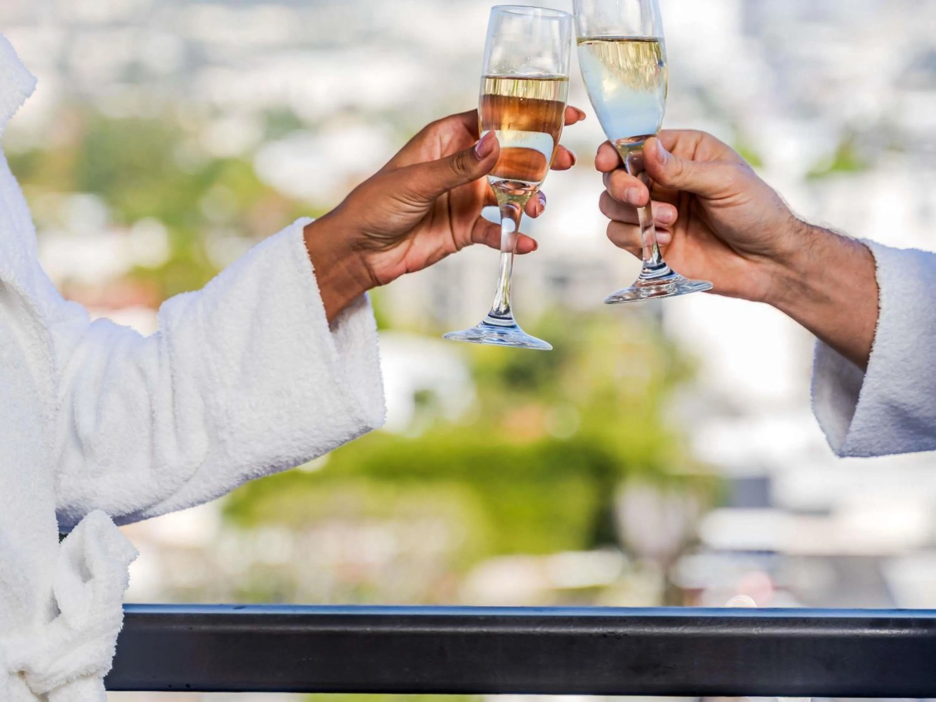 Bedroom in Hotel Sofitel Los Angeles at Beverly Hills
