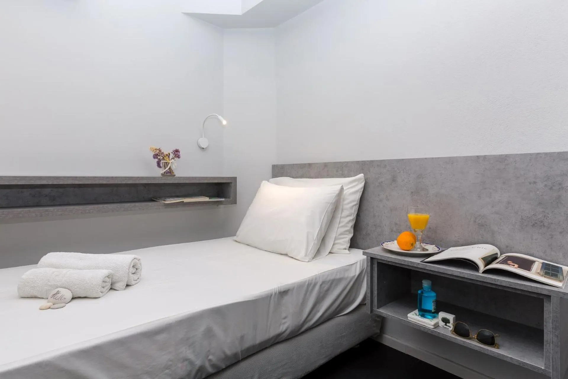 Bedroom, Bed in LOC HOSPITALITY Urban Den