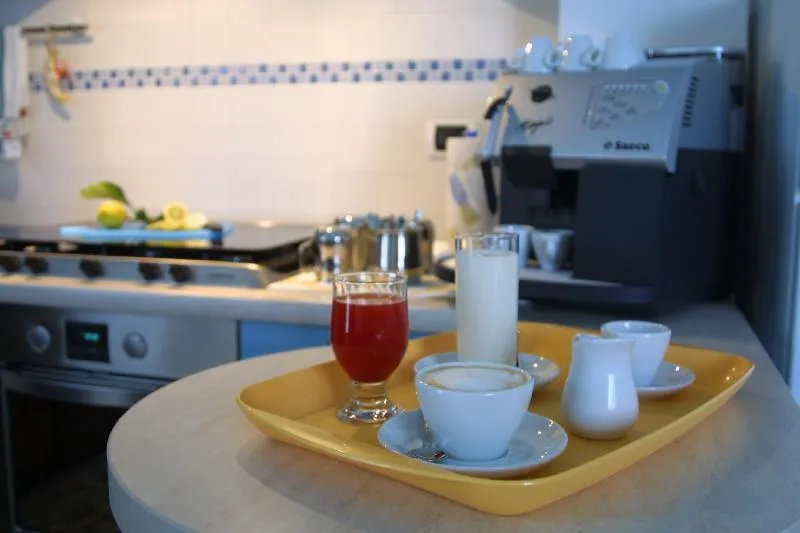 Coffee/tea facilities in Villa Consorti