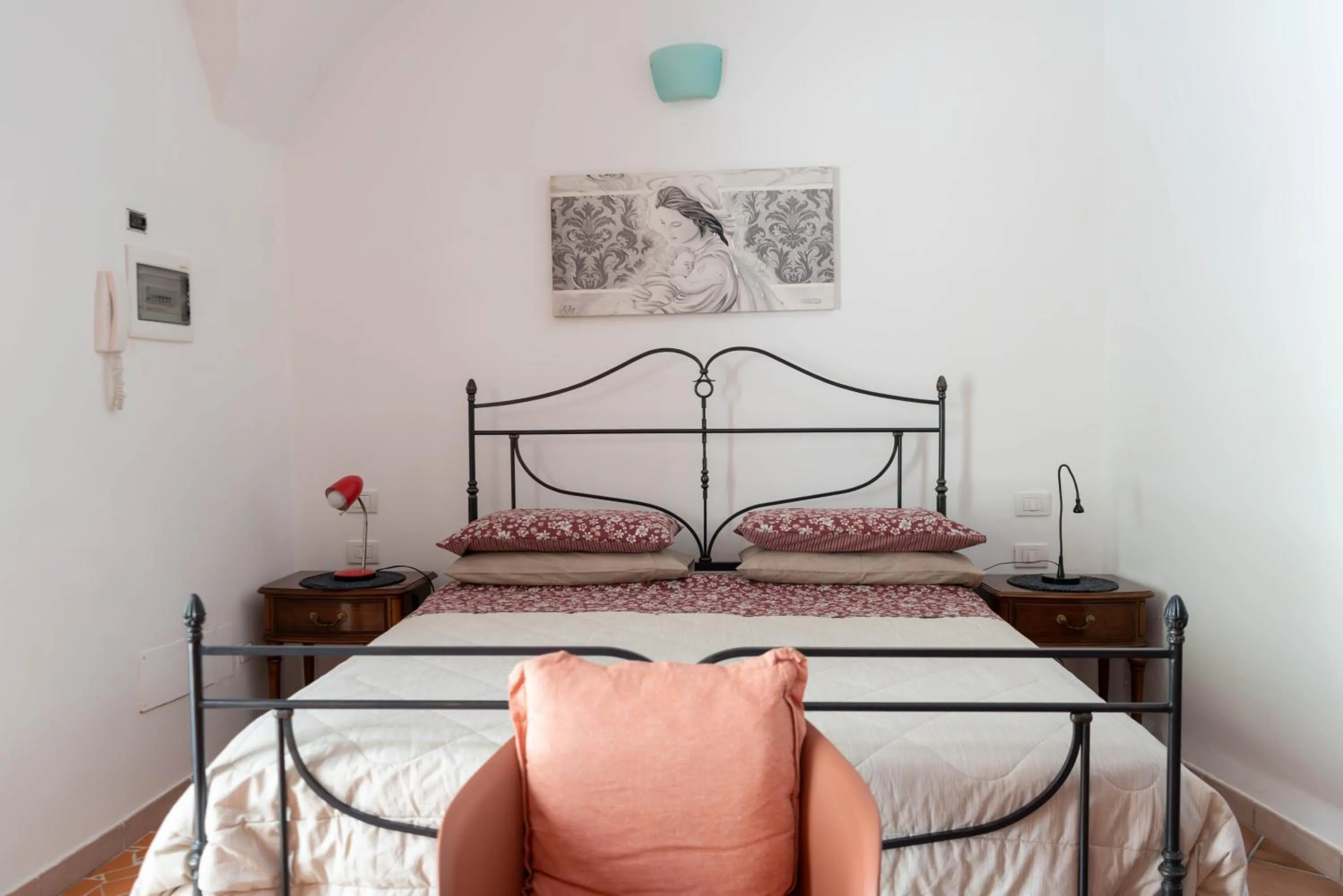 Bedroom, Bed in B&B Corte dei Memoli di Margiotta Giuseppina