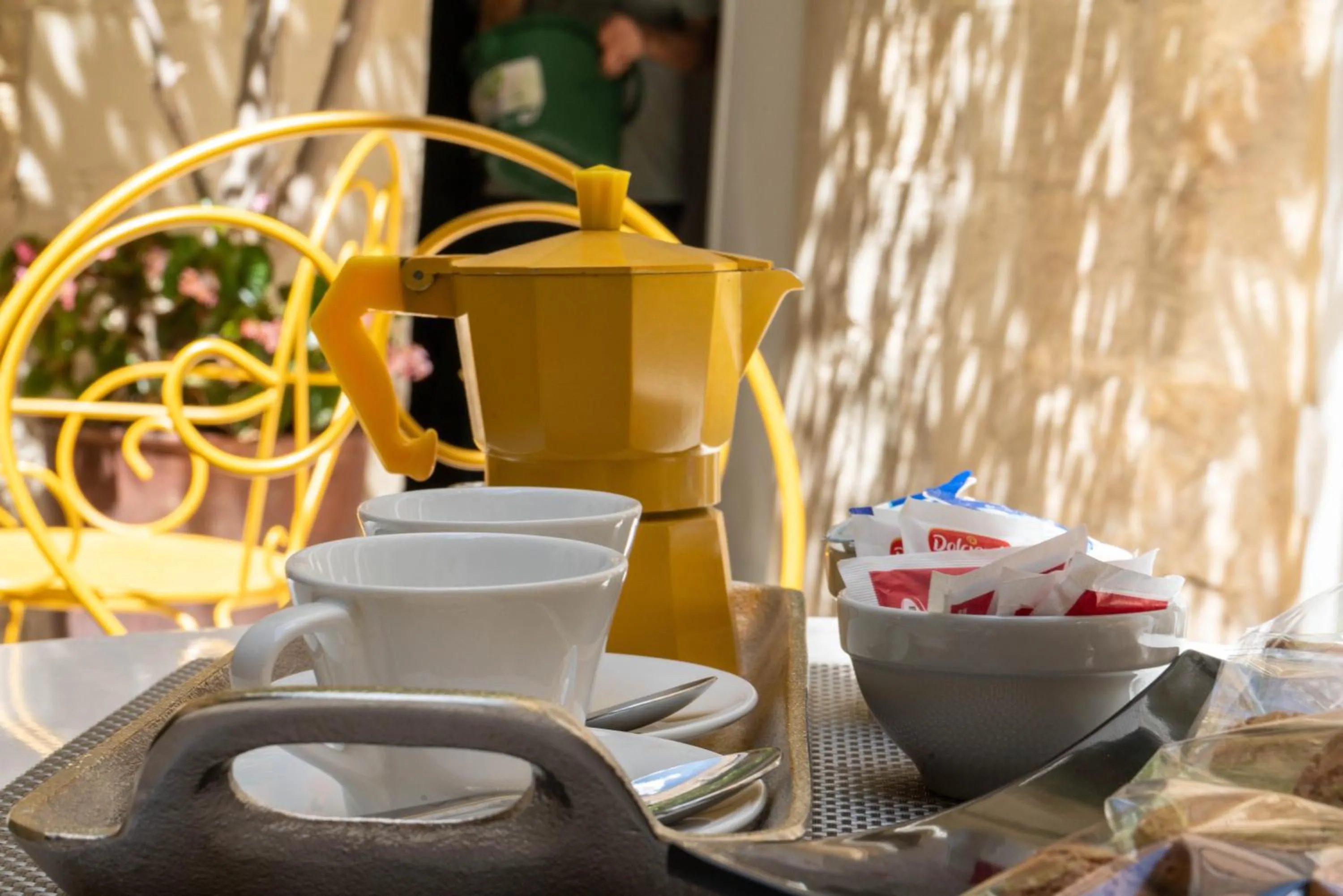 Coffee/tea facilities in B&B Corte dei Memoli di Margiotta Giuseppina