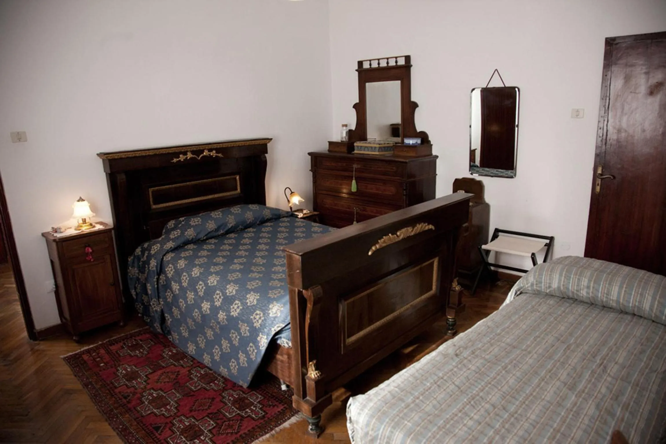 Decorative detail, Bed in Le Case Cavallini Sgarbi di Rina Cavallini