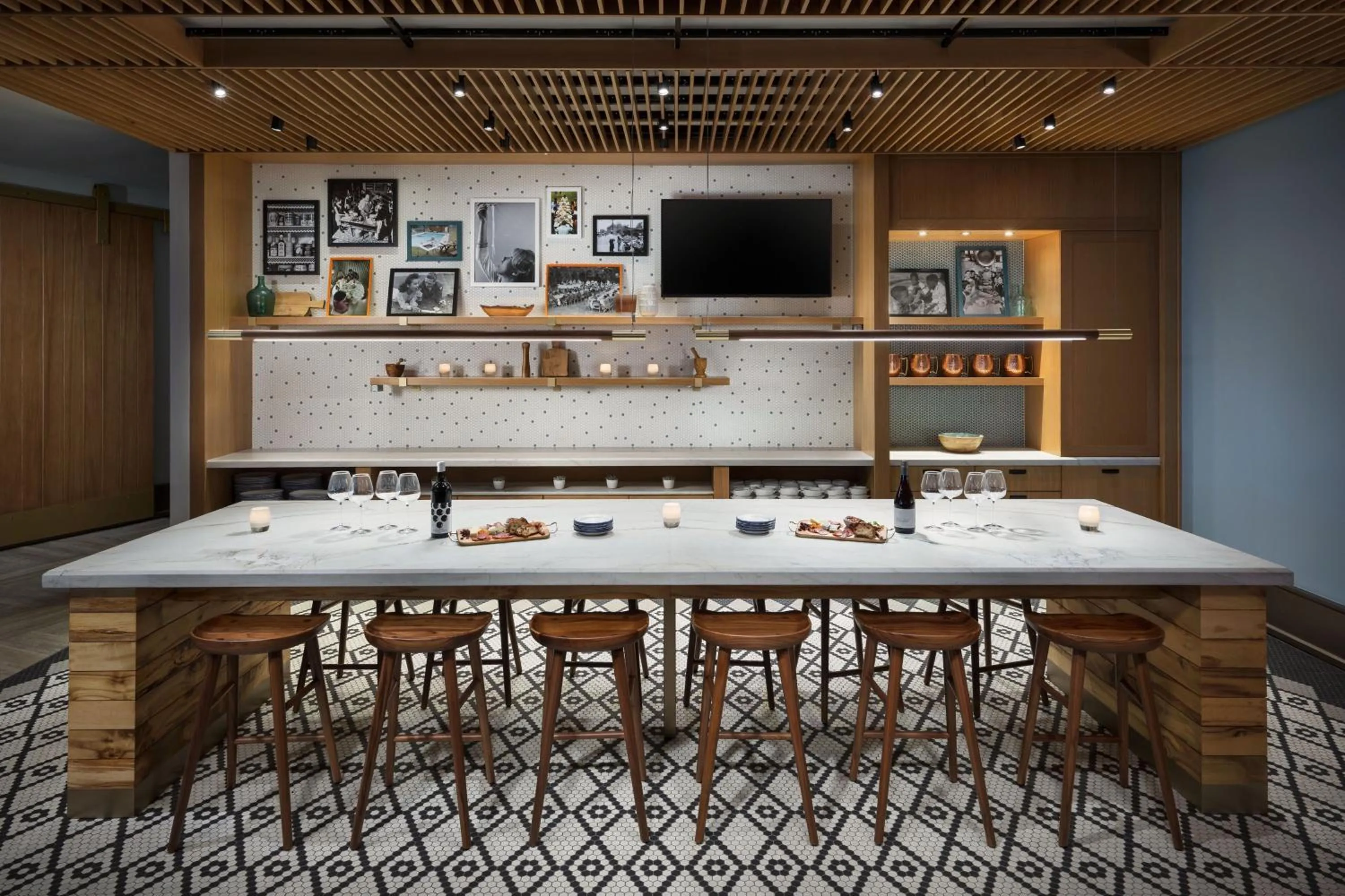 Restaurant/places to eat in The Westin Arlington