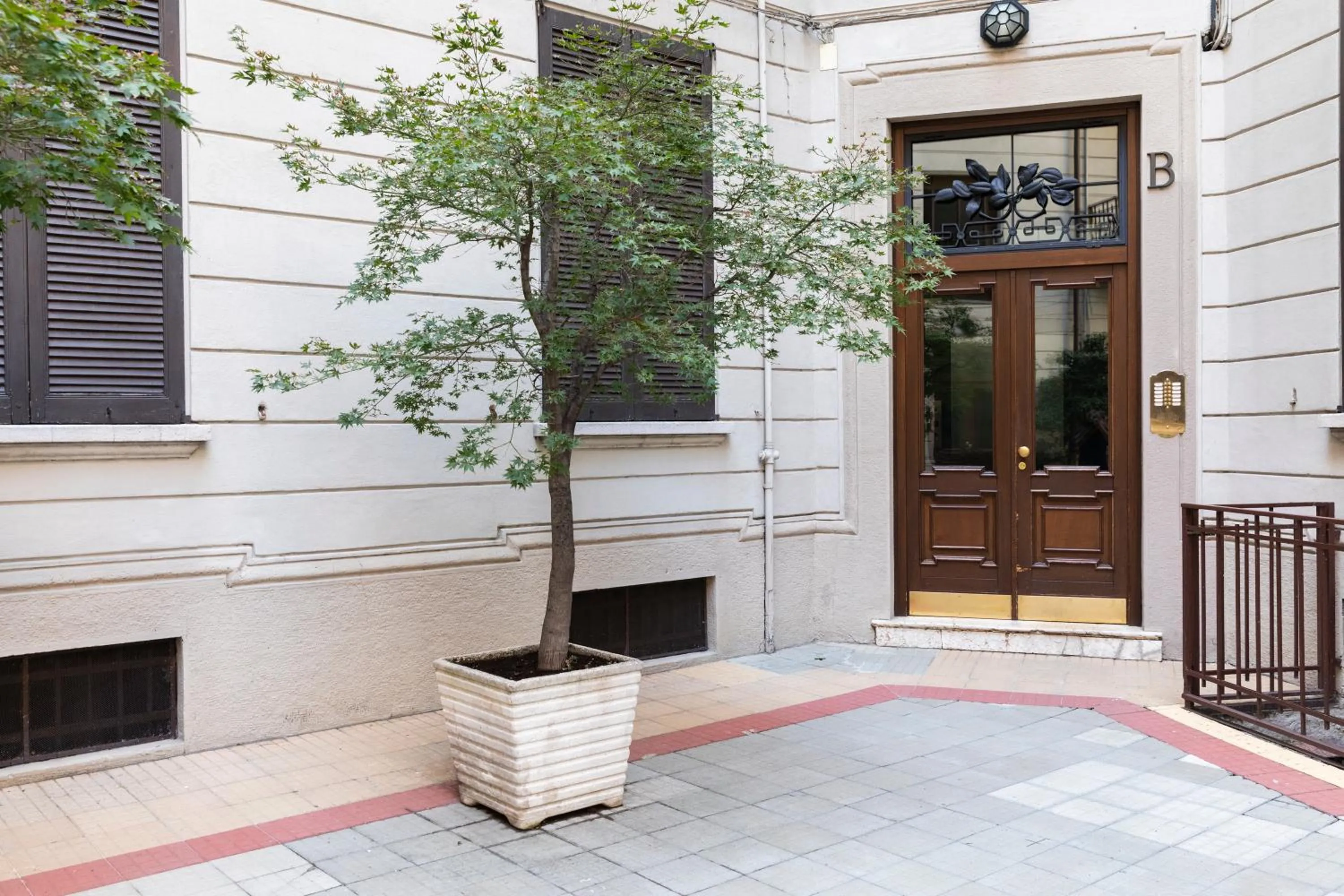 Property building in Casagrande 1920