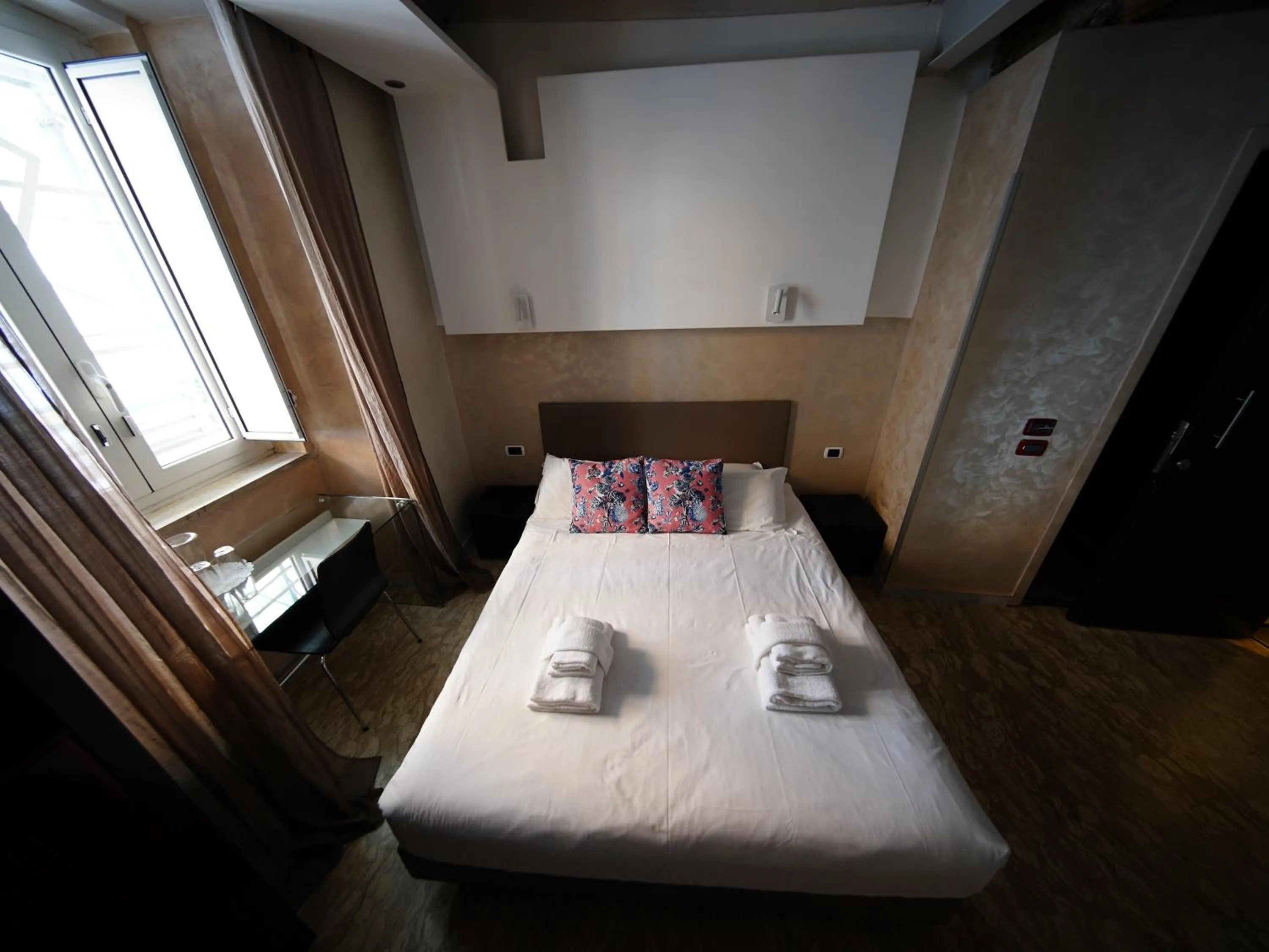 Bed in Nerva Accommodation