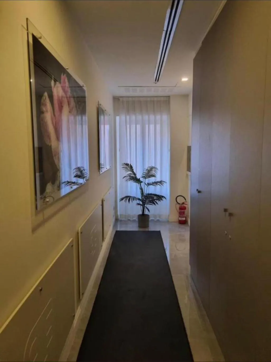 Decorative detail in Palazzo Firenze