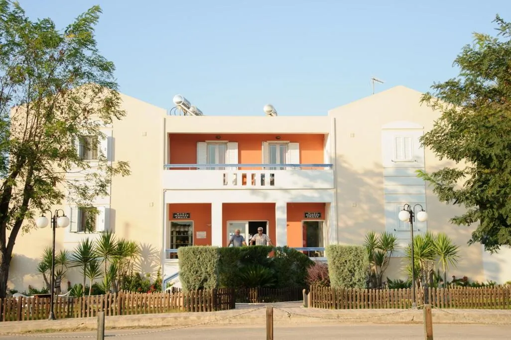Aithrio Hotel