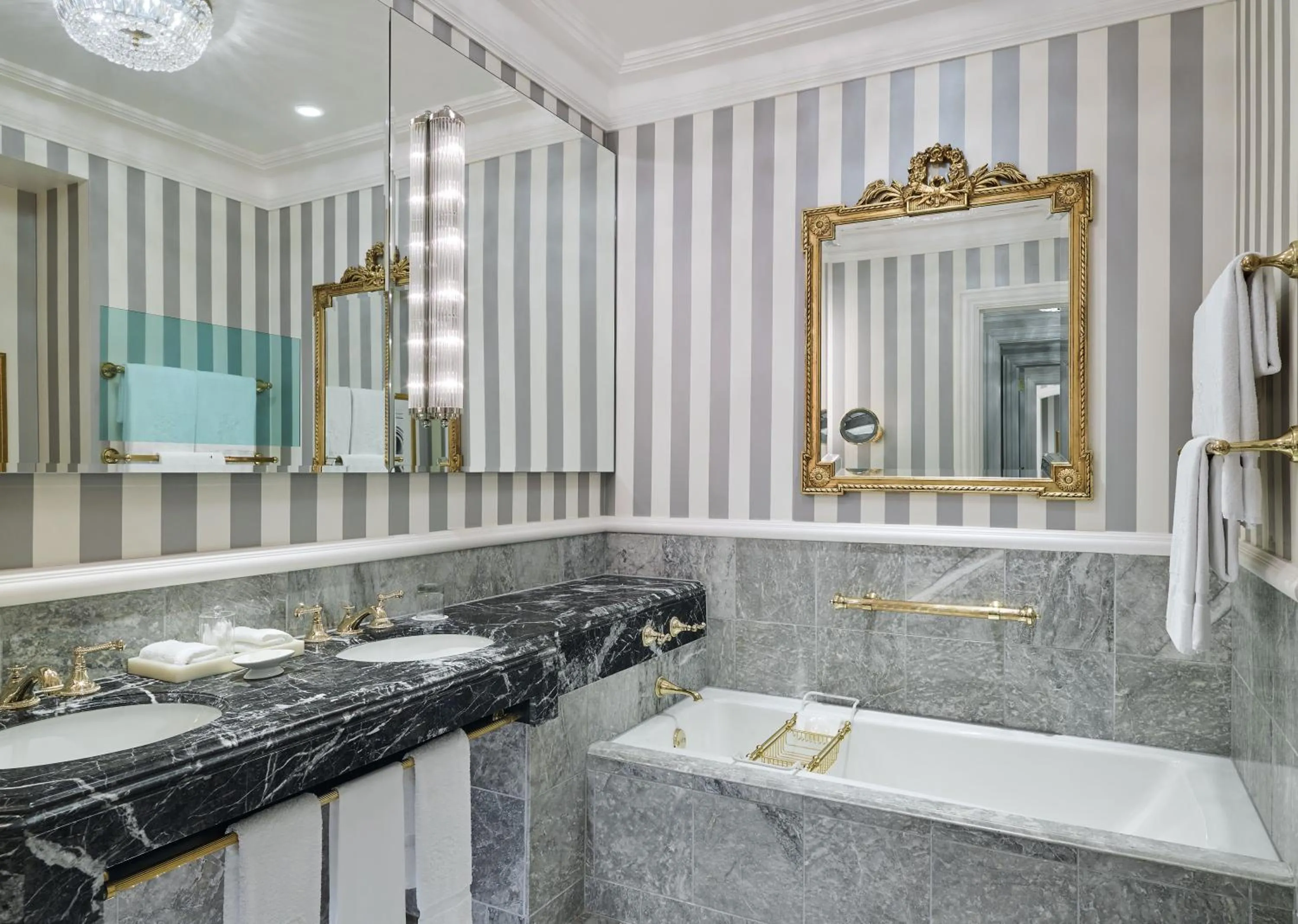 Bathroom in 5th & 55th Residence Club