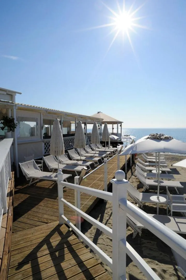 Beach in Appartamenti Villaggio Internazionale