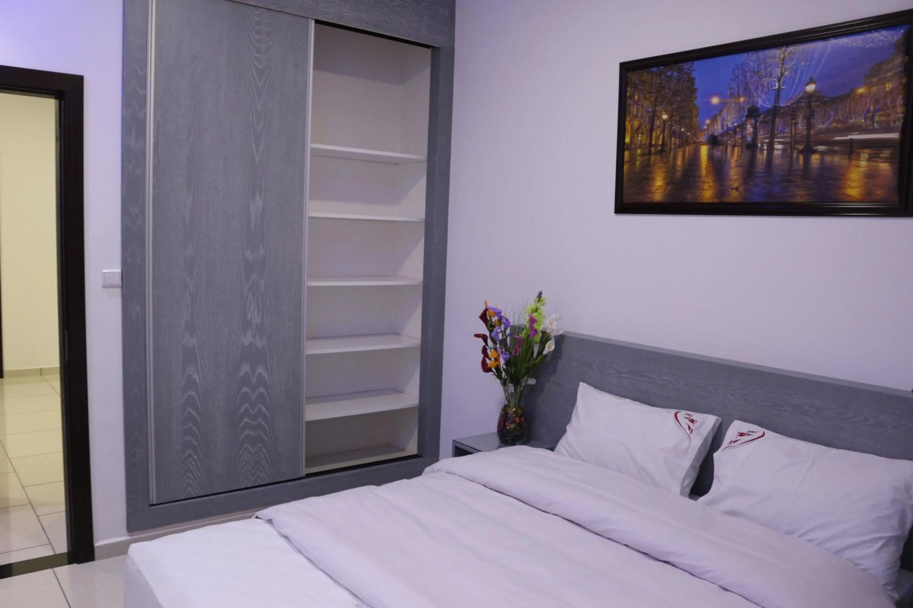 Bed in Residence Achomoukhe