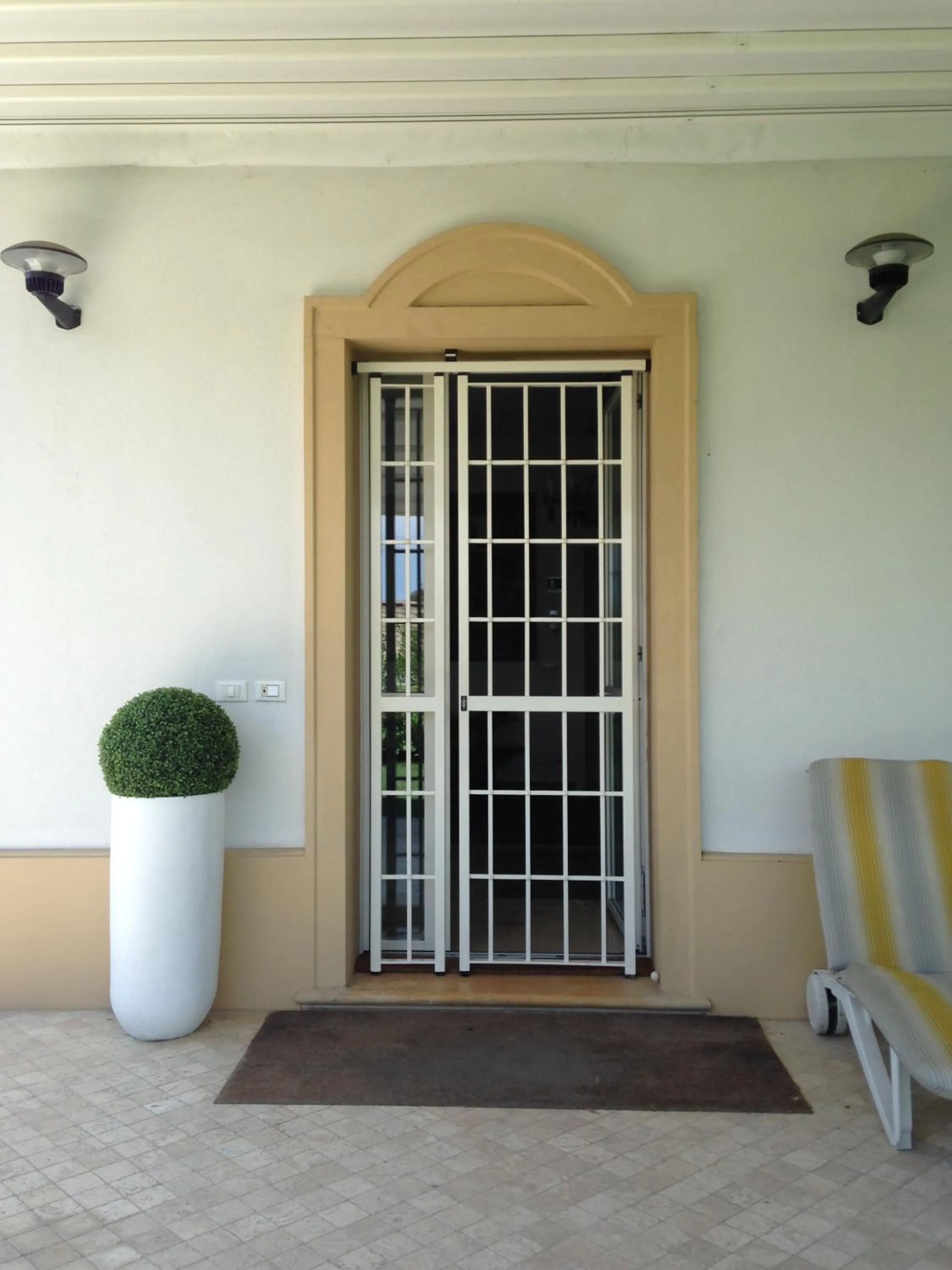 Property building in Bed & Breakfast Case Osti