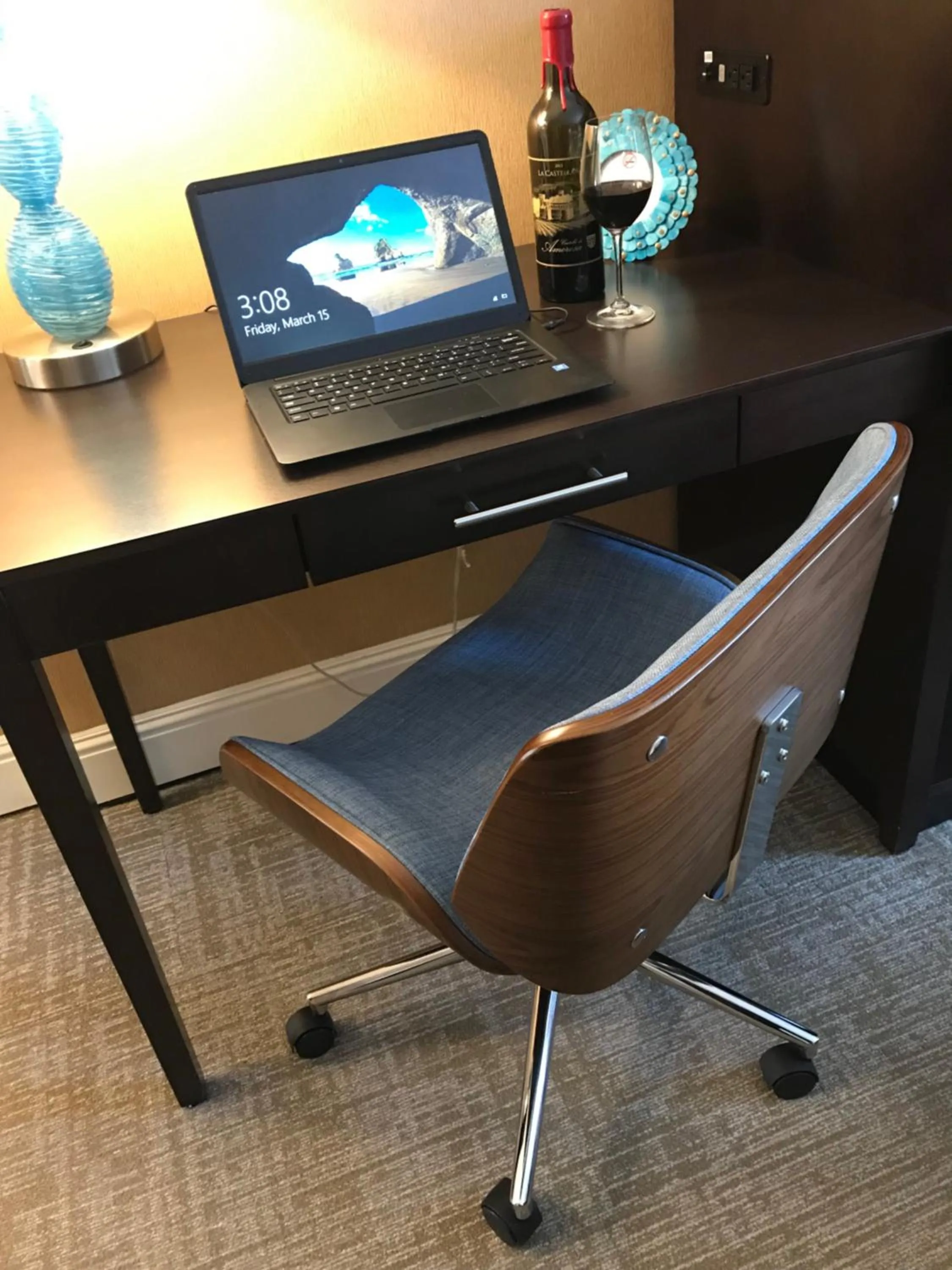 Decorative detail in The Dylan Hotel at SFO