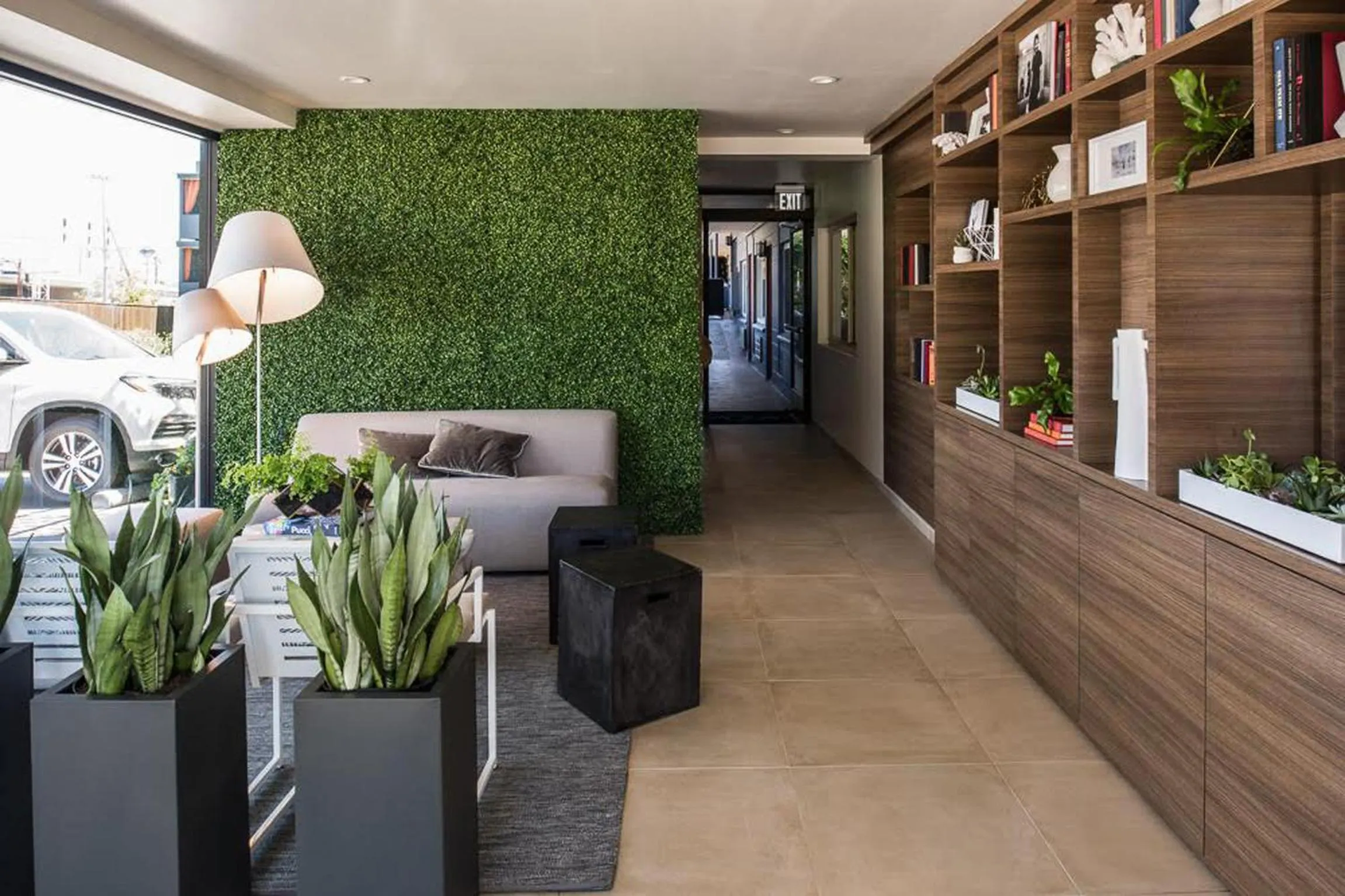 Lobby or reception in The Dylan Hotel at SFO