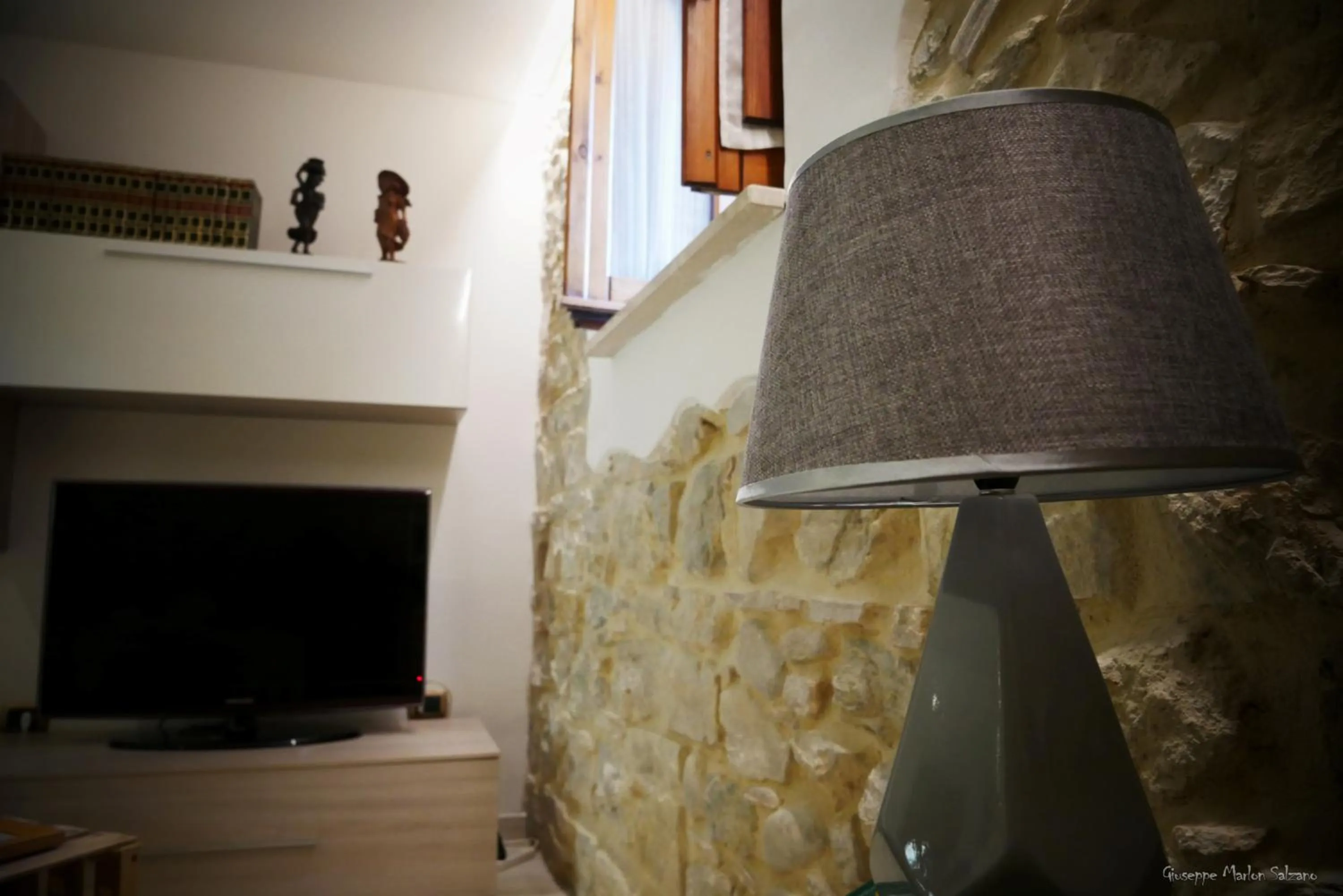 Communal lounge/ TV room in B&B AL TEATRO ROMANO