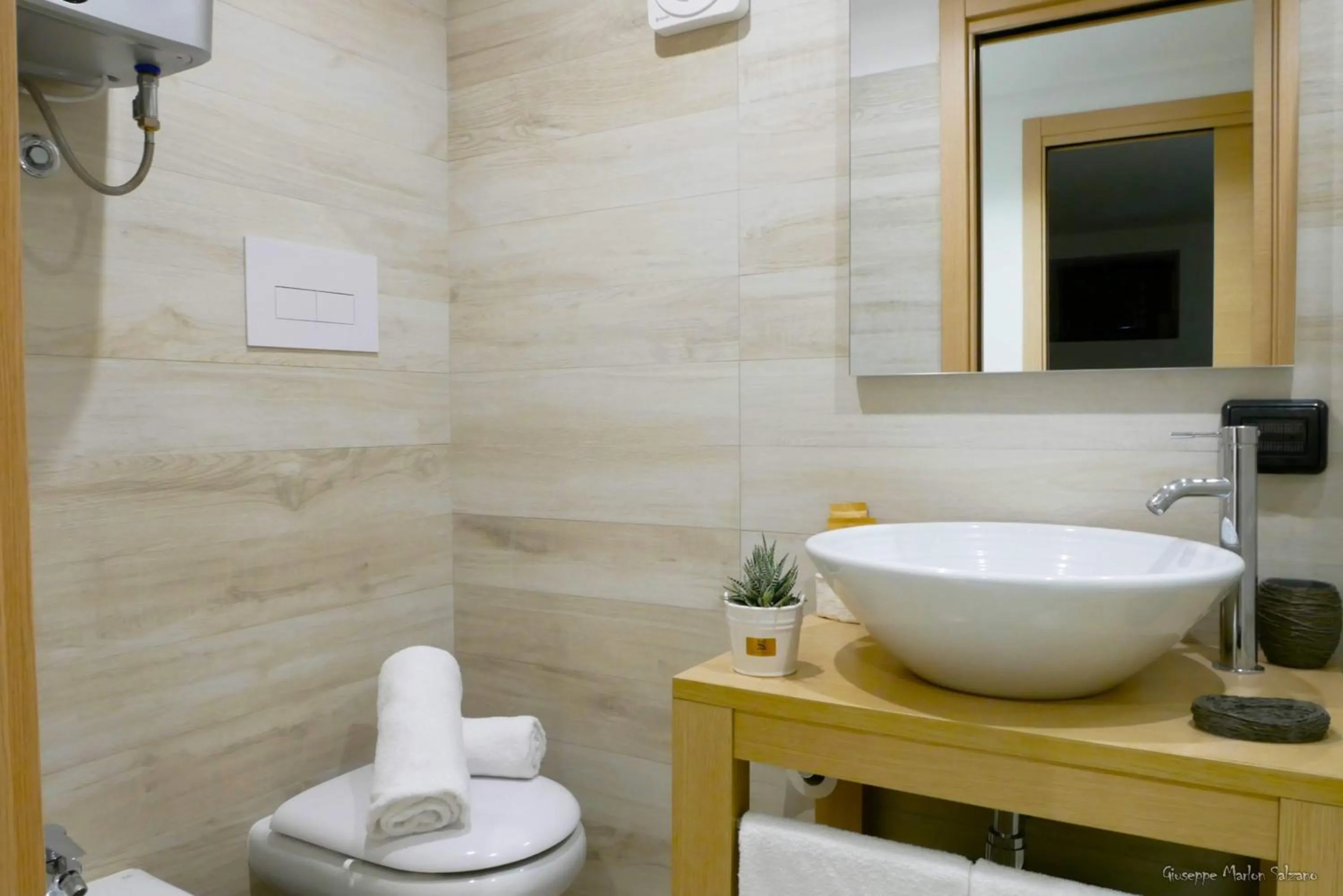 Bathroom in B&B AL TEATRO ROMANO