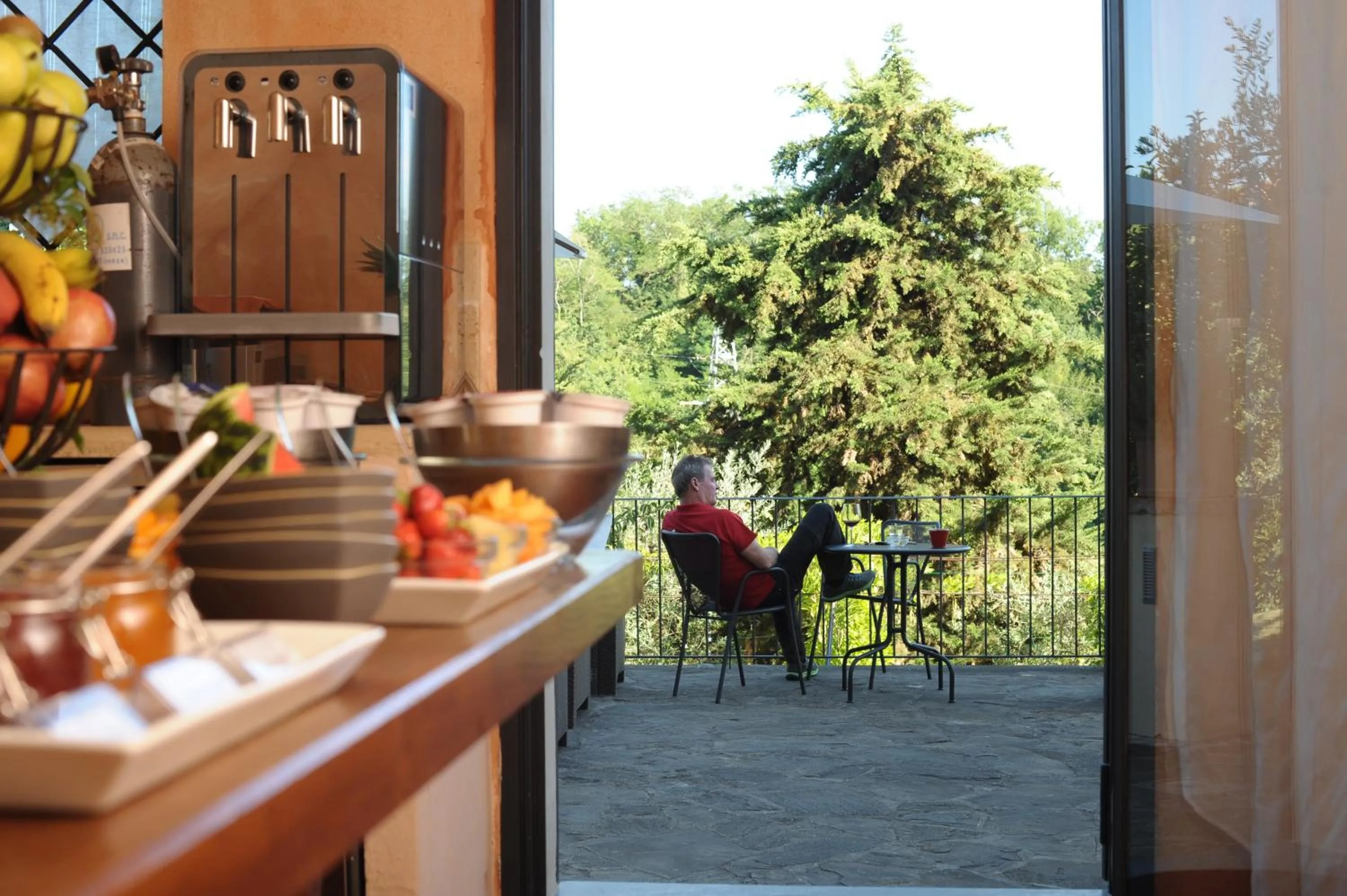 Garden view in B&B Le Dimore Mezza Costa