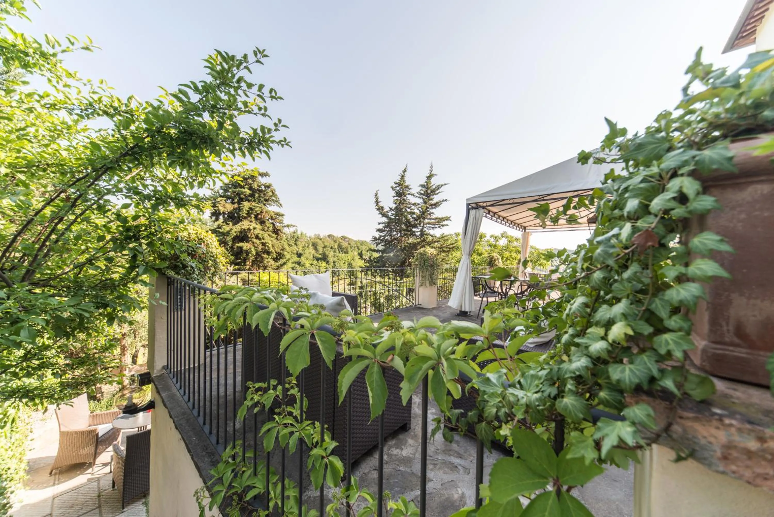 Property building in B&B Le Dimore Mezza Costa