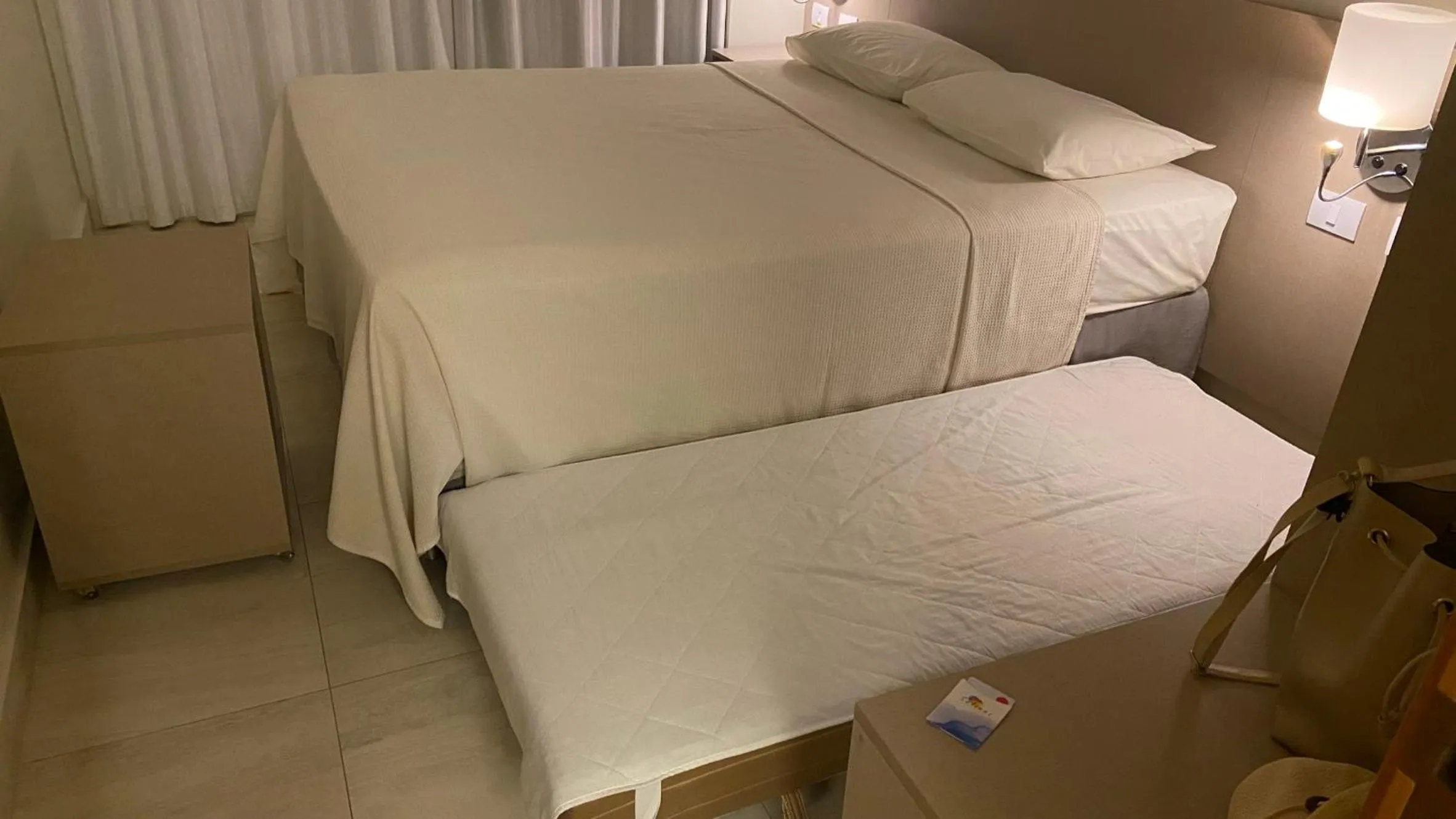 Bed in SALINAS PARK RESORT