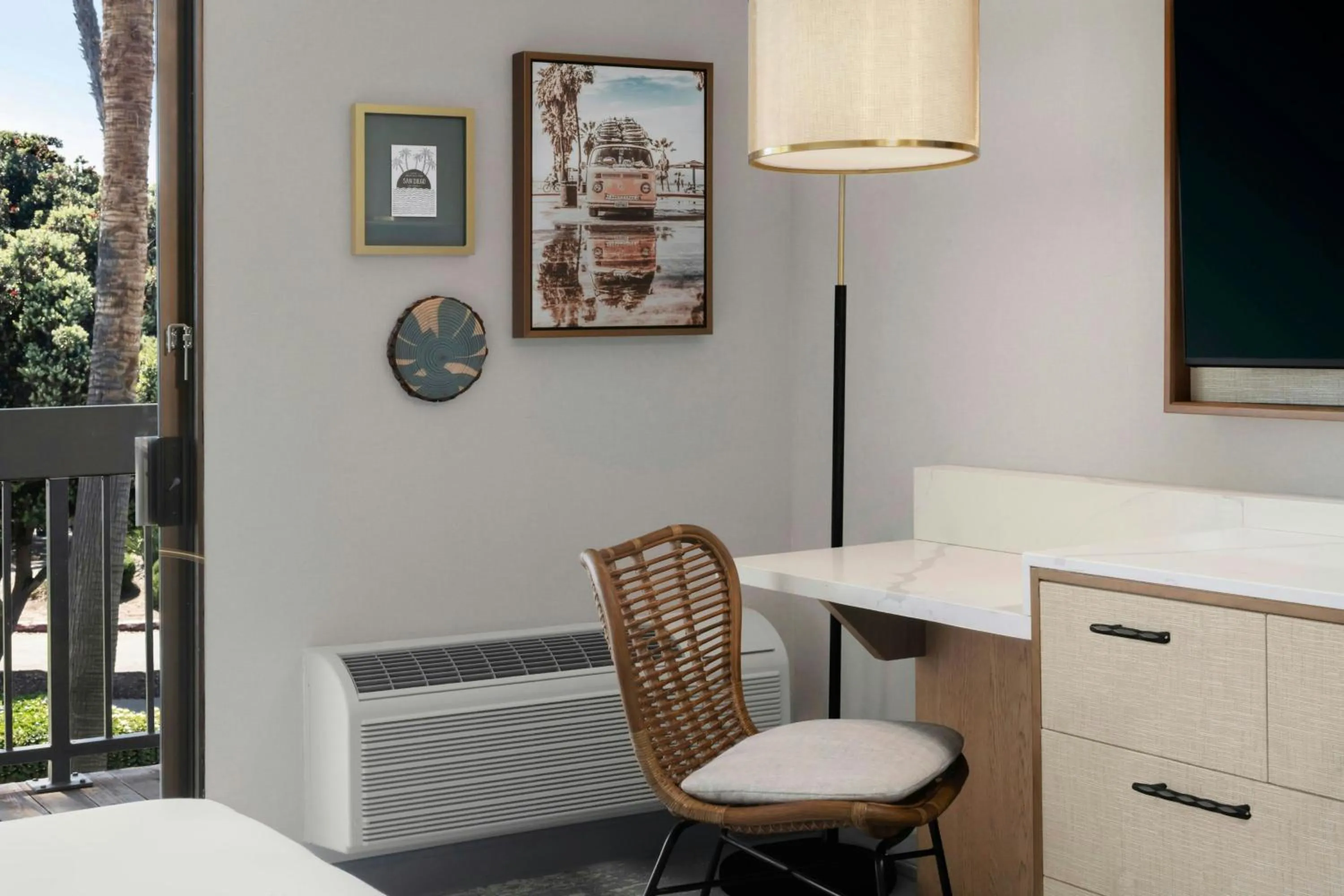 Bedroom in Sheraton San Diego Resort