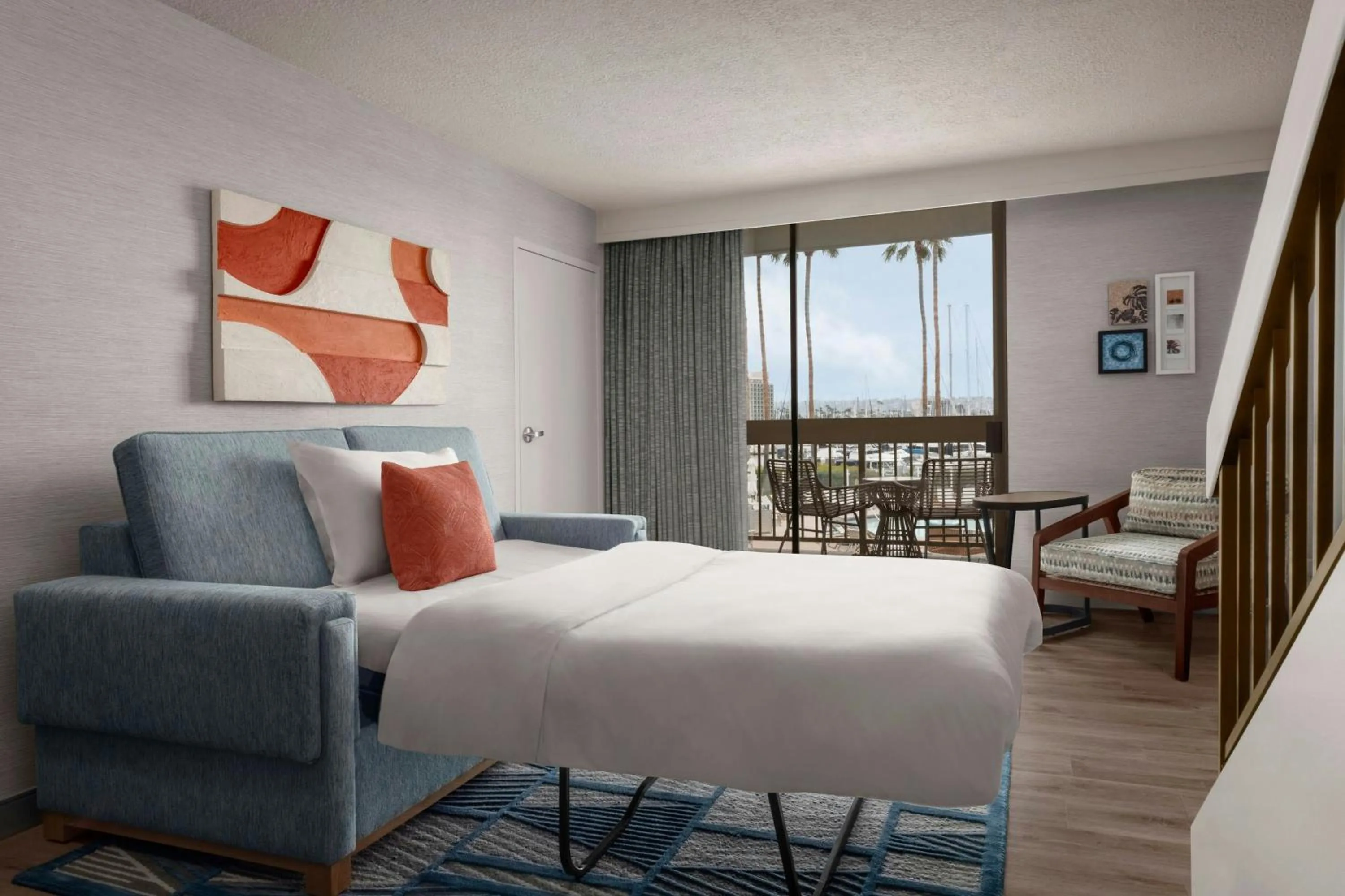 Photo of the whole room, Bed in Sheraton San Diego Resort