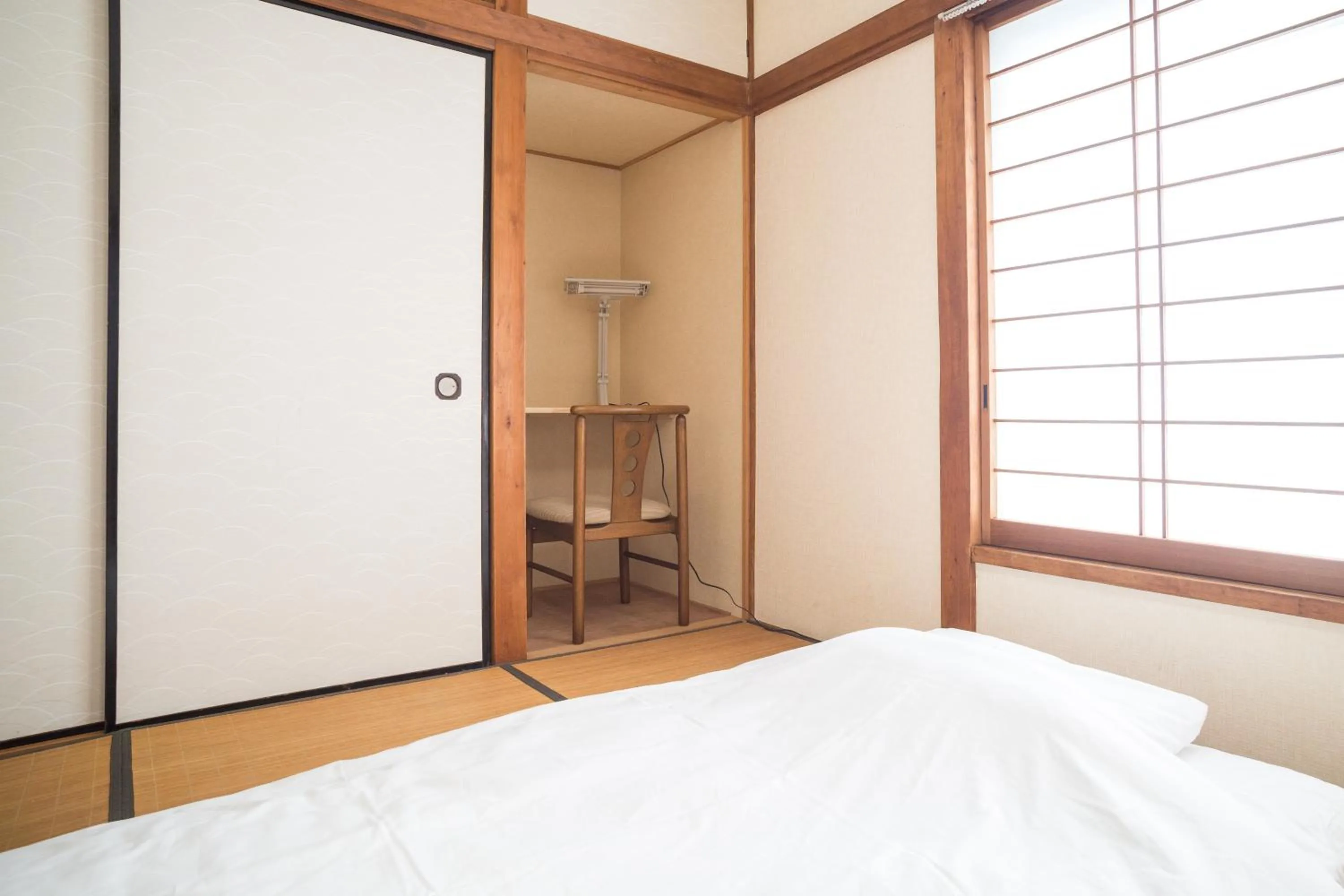 Bedroom, Bed in RIVERSIDE INN KAMAKURA