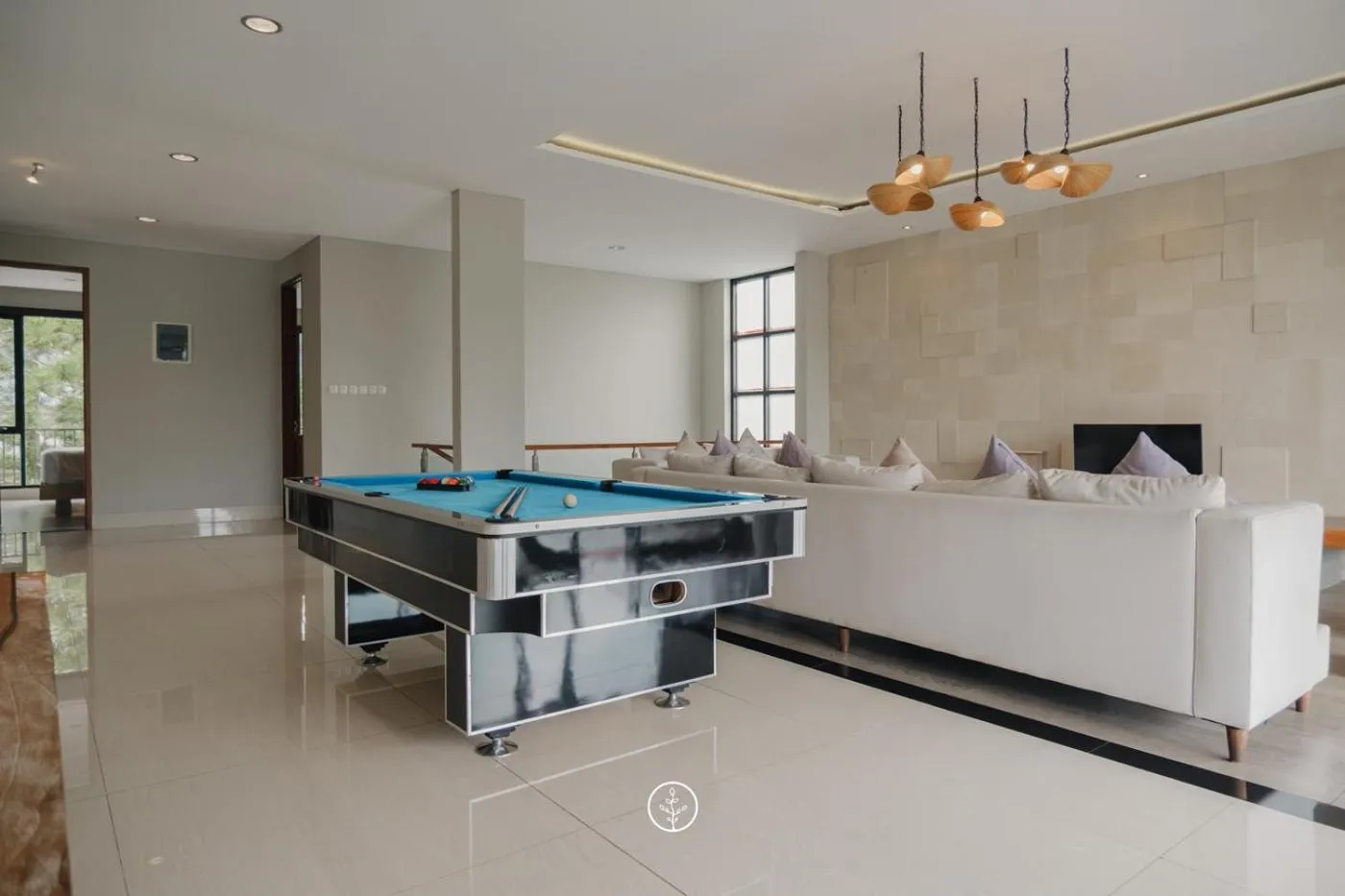 Billiard in Kamala plantation view villa 10 bedrooms with a private heated Infinity pool and a billiard table