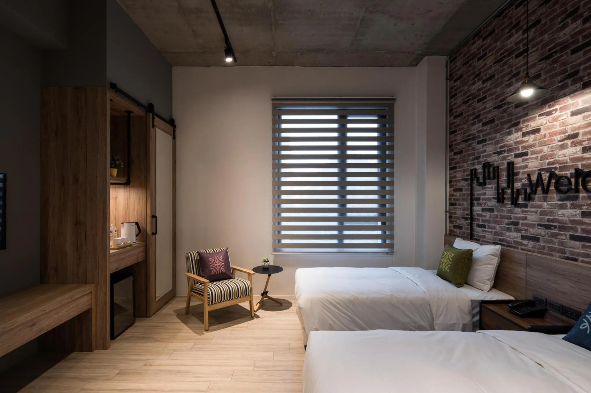 Bed in Tian Zhong Hotel